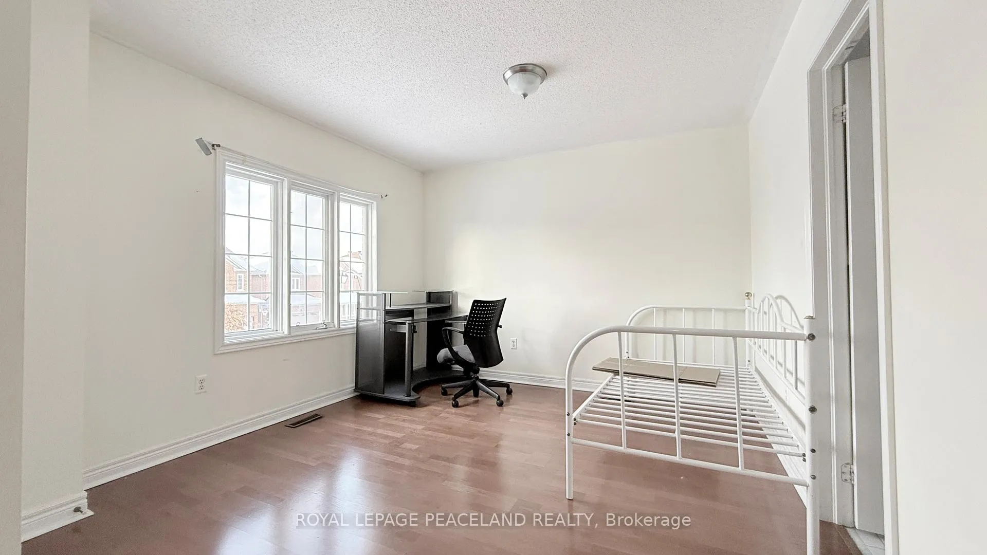 Photo 23 of 110 Annina Crescent, Markham, Village Green-South Unionville — HOMEH