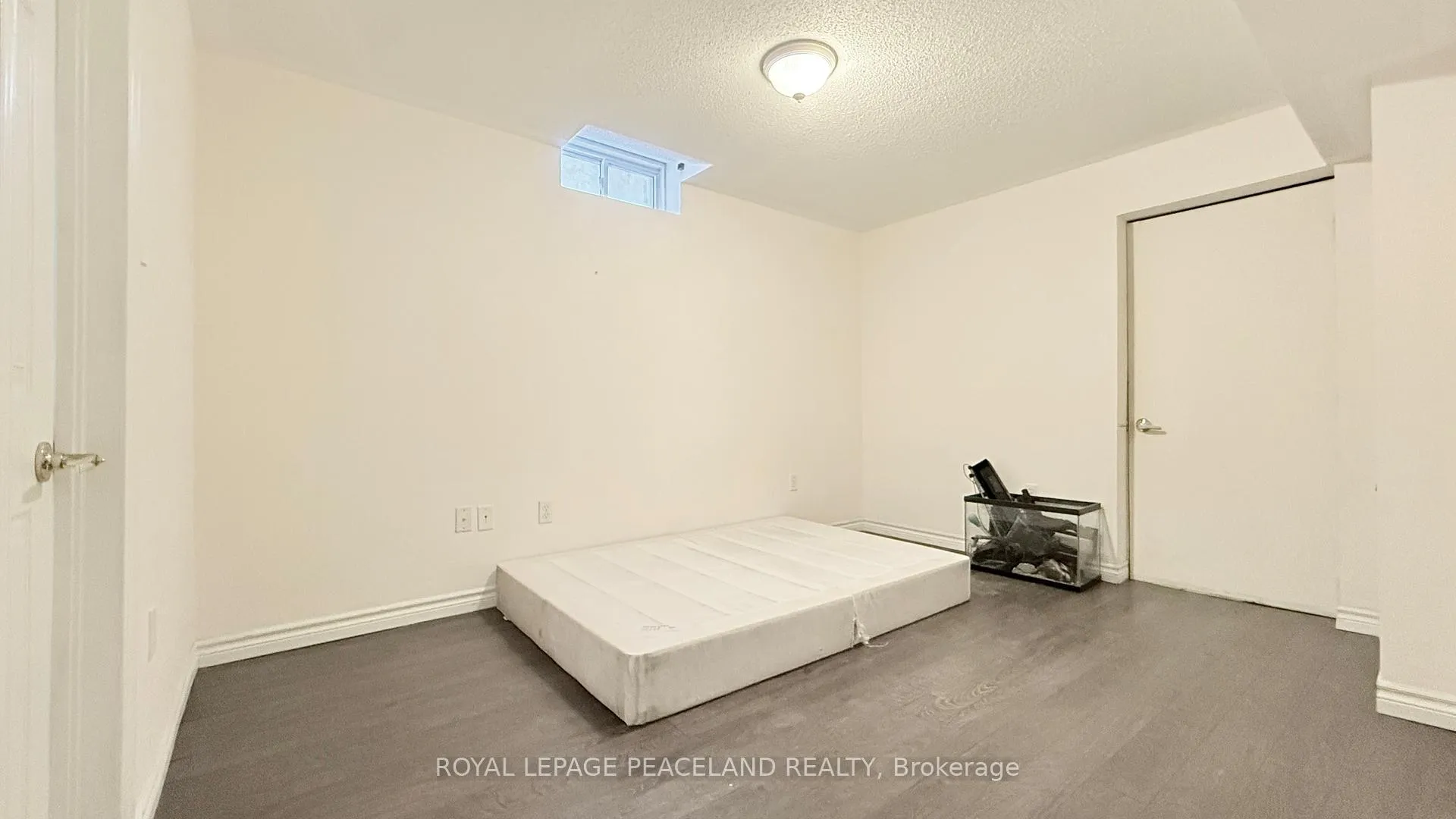 Photo 29 of 110 Annina Crescent, Markham, Village Green-South Unionville — HOMEH