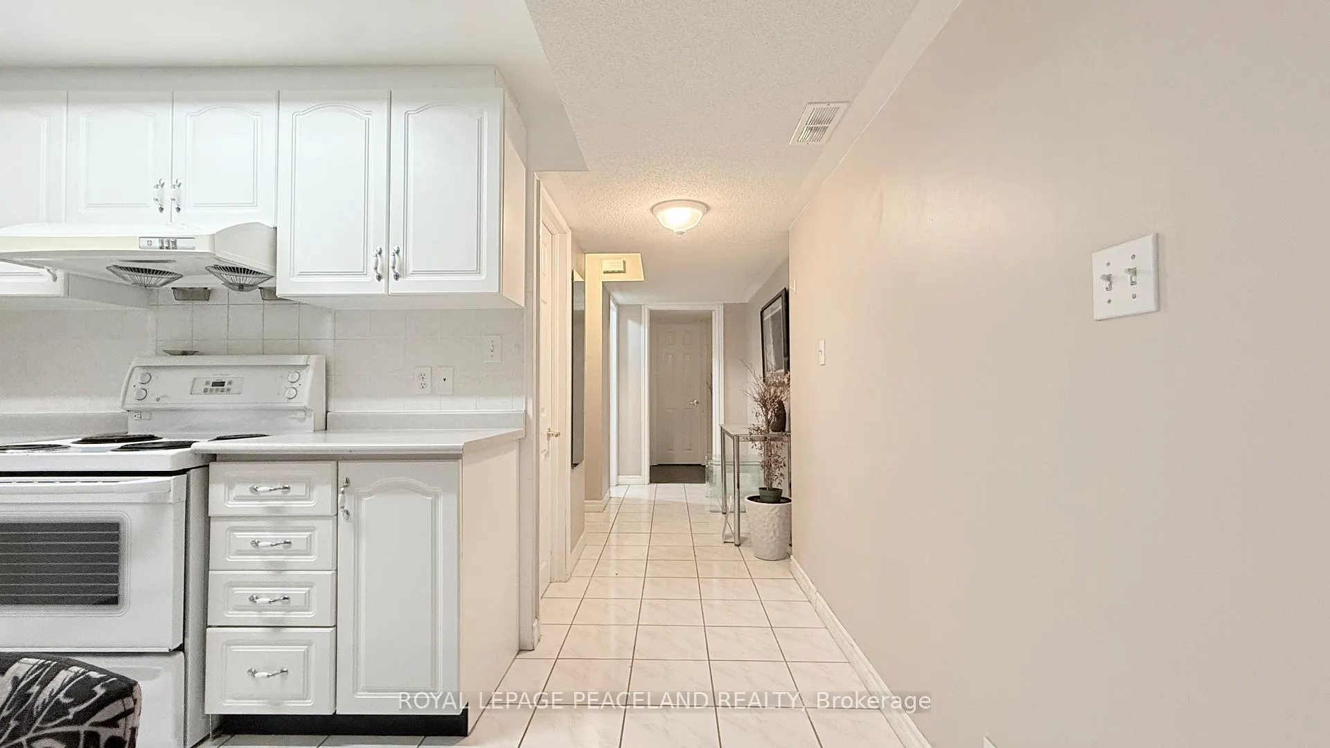 Photo 37 of 110 Annina Crescent, Markham, Village Green-South Unionville — HOMEH