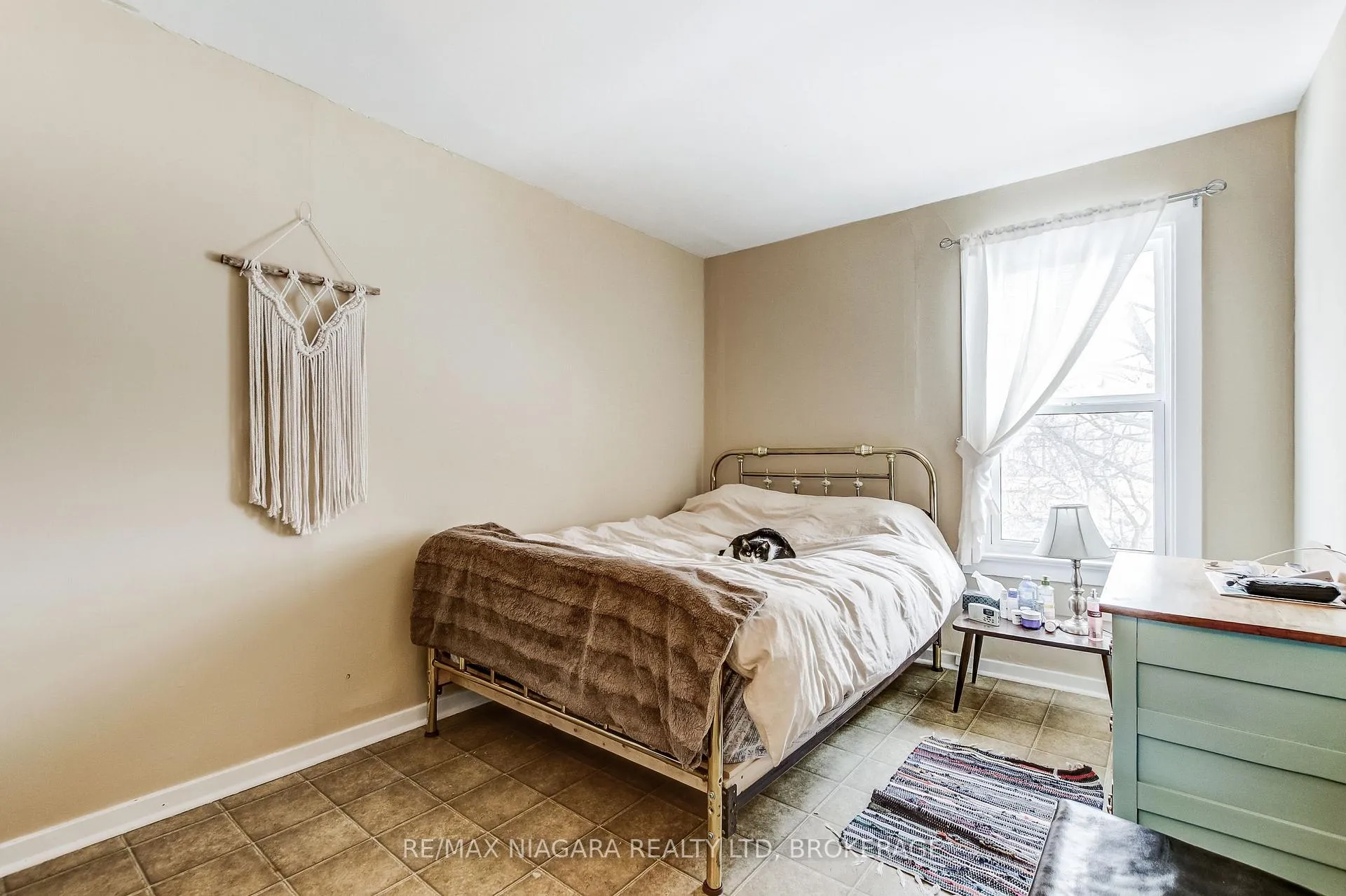 Photo 13 of 8 Catharine Street, Port Colborne, Sugarloaf — HOMEH
