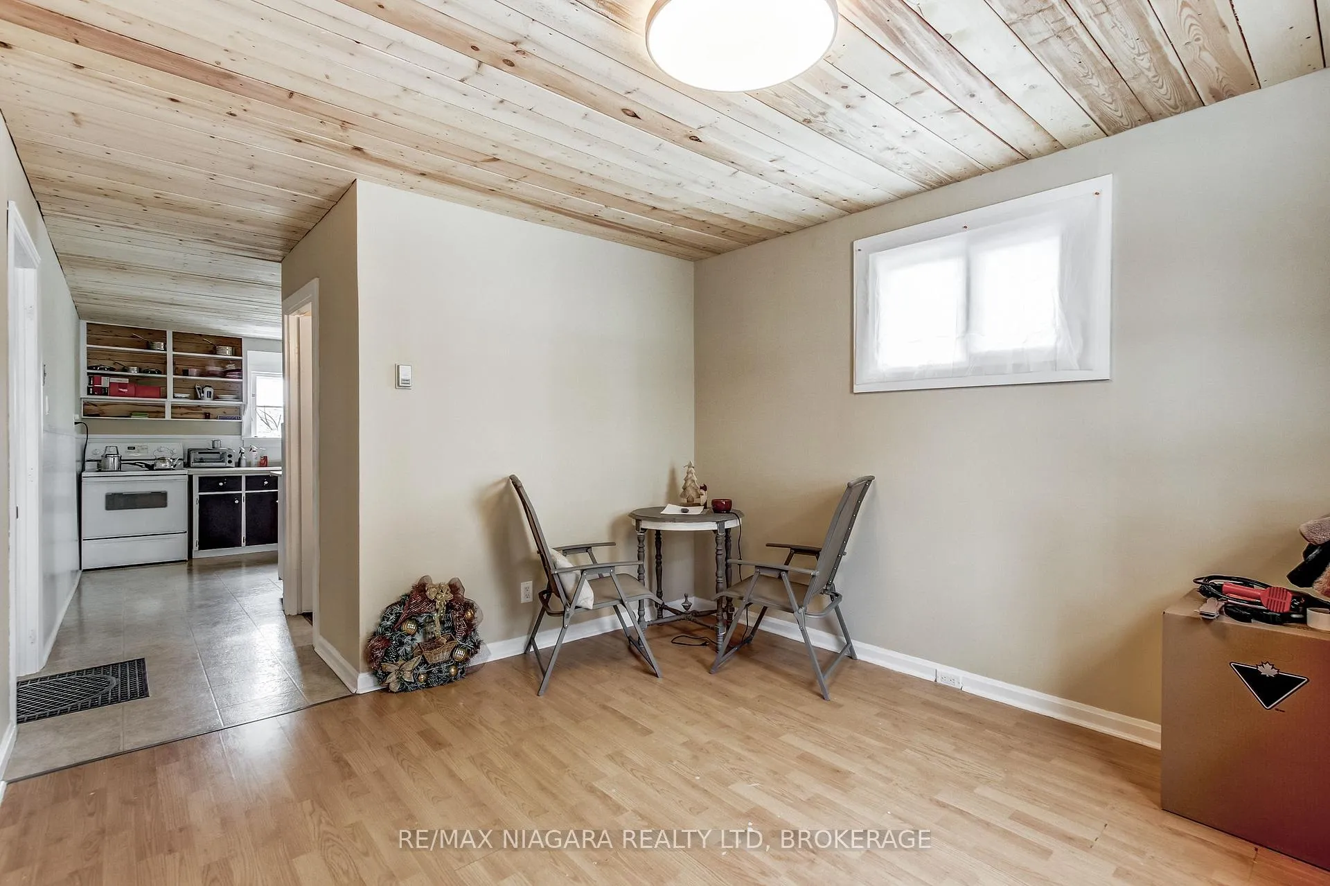 Photo 19 of 8 Catharine Street, Port Colborne, Sugarloaf — HOMEH