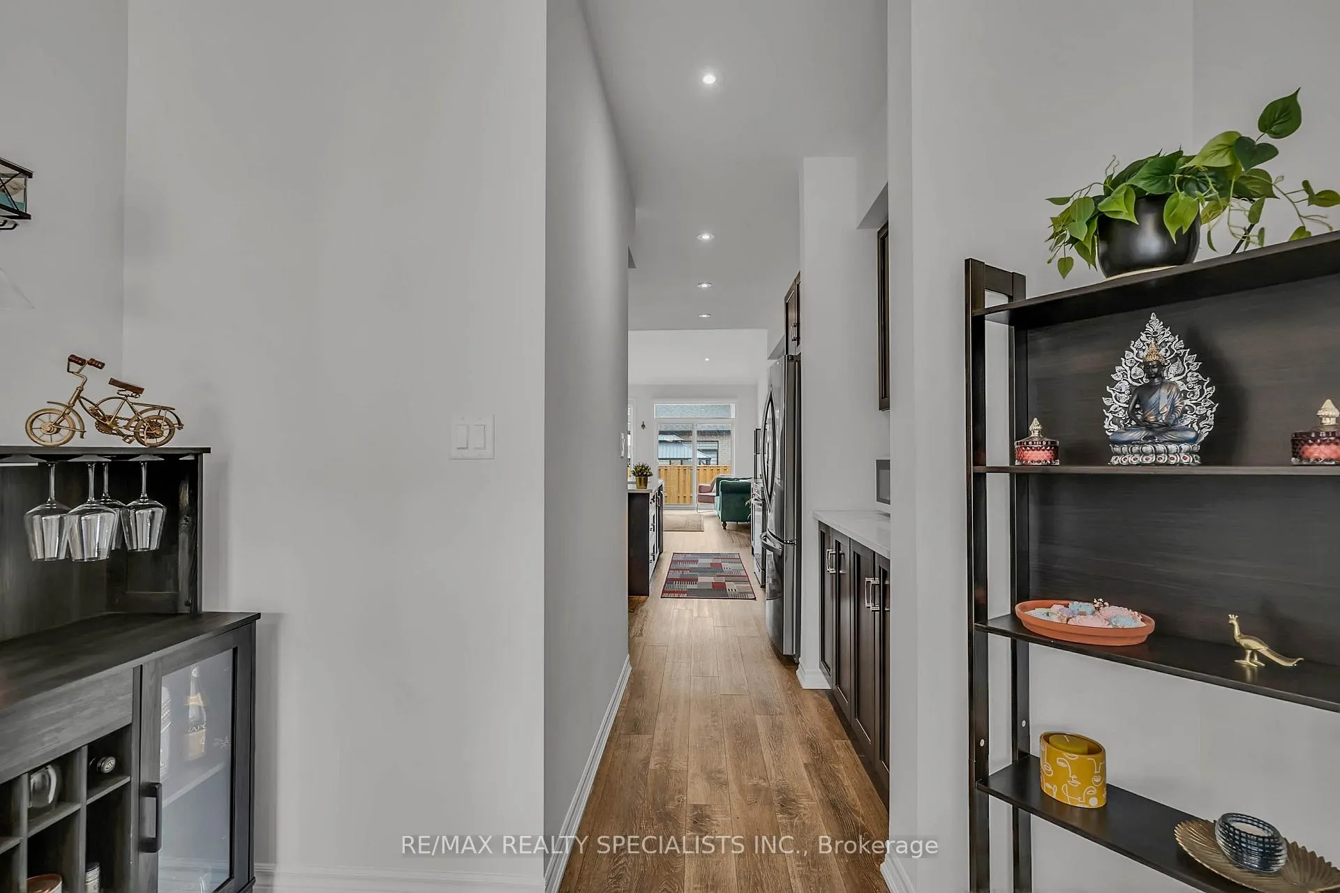 Photo 8 of 14 Welch Lane, Hamilton, Mountview — HOMEH
