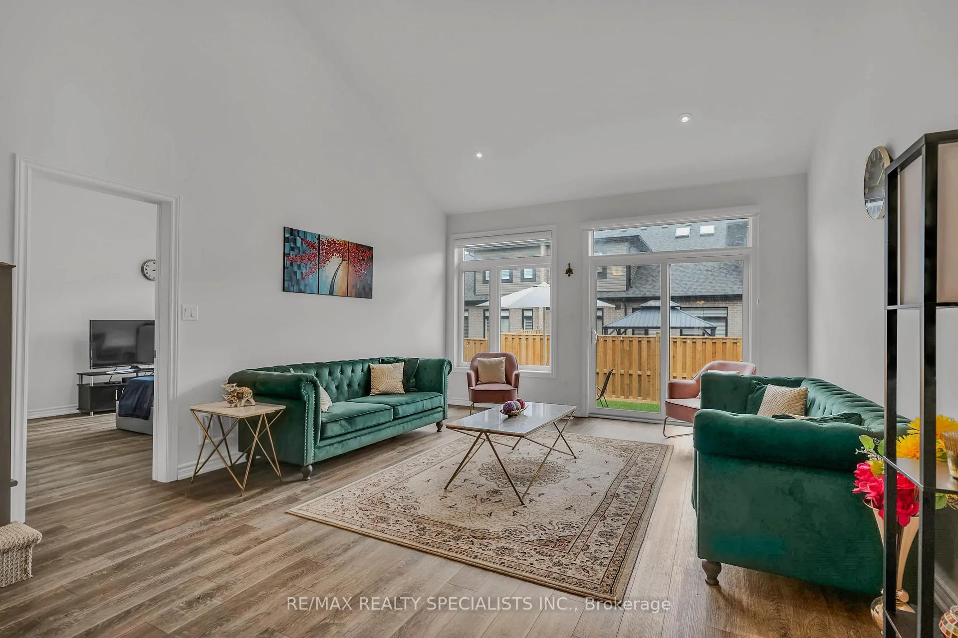Photo 12 of 14 Welch Lane, Hamilton, Mountview — HOMEH