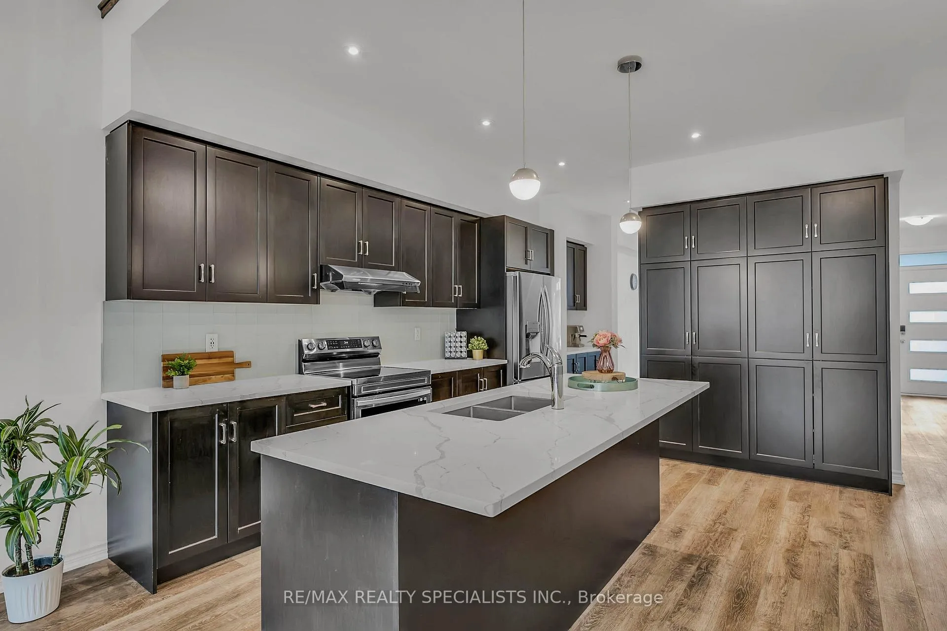 Photo 15 of 14 Welch Lane, Hamilton, Mountview — HOMEH