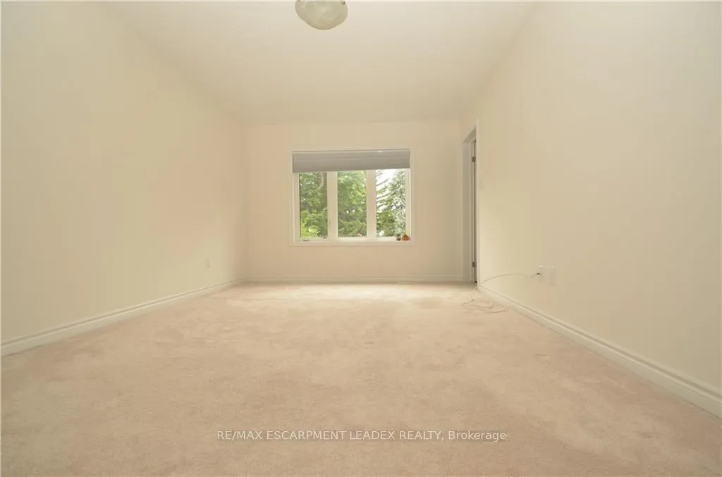 Photo 8 of Unit 9, 515 Garner Road W, Hamilton, Ancaster — HOMEH