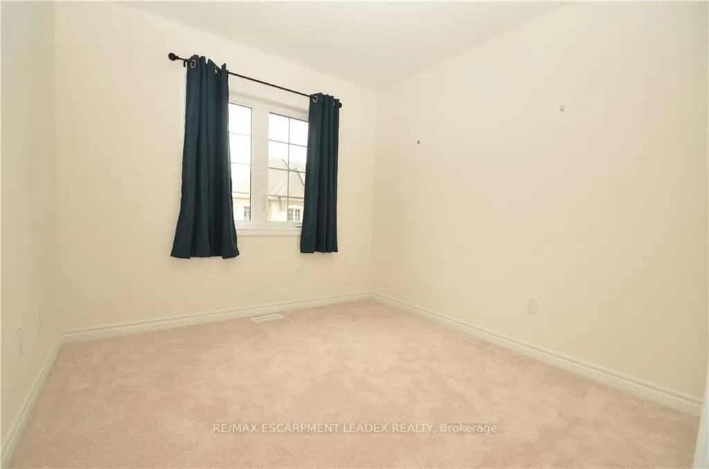 Photo 13 of Unit 9, 515 Garner Road W, Hamilton, Ancaster — HOMEH