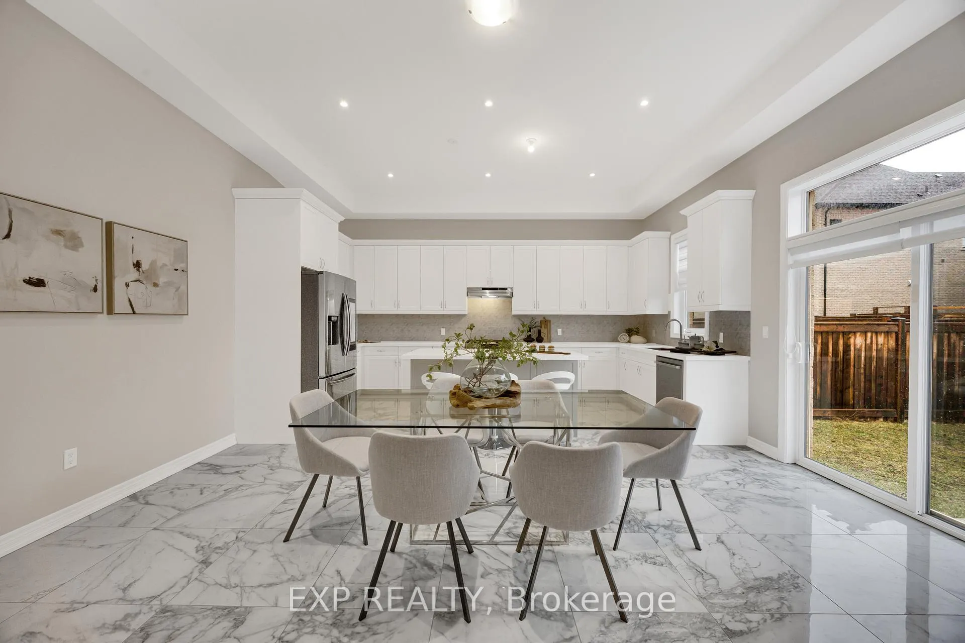 Photo 12 of 34 Carnegie Drive, Oakville, Glenorchy — HOMEH