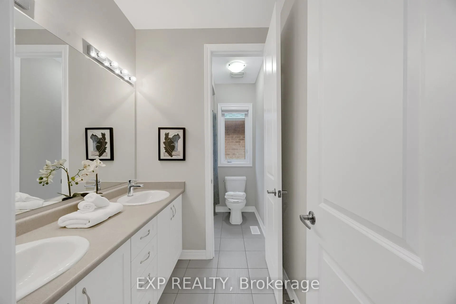 Photo 25 of 34 Carnegie Drive, Oakville, Glenorchy — HOMEH