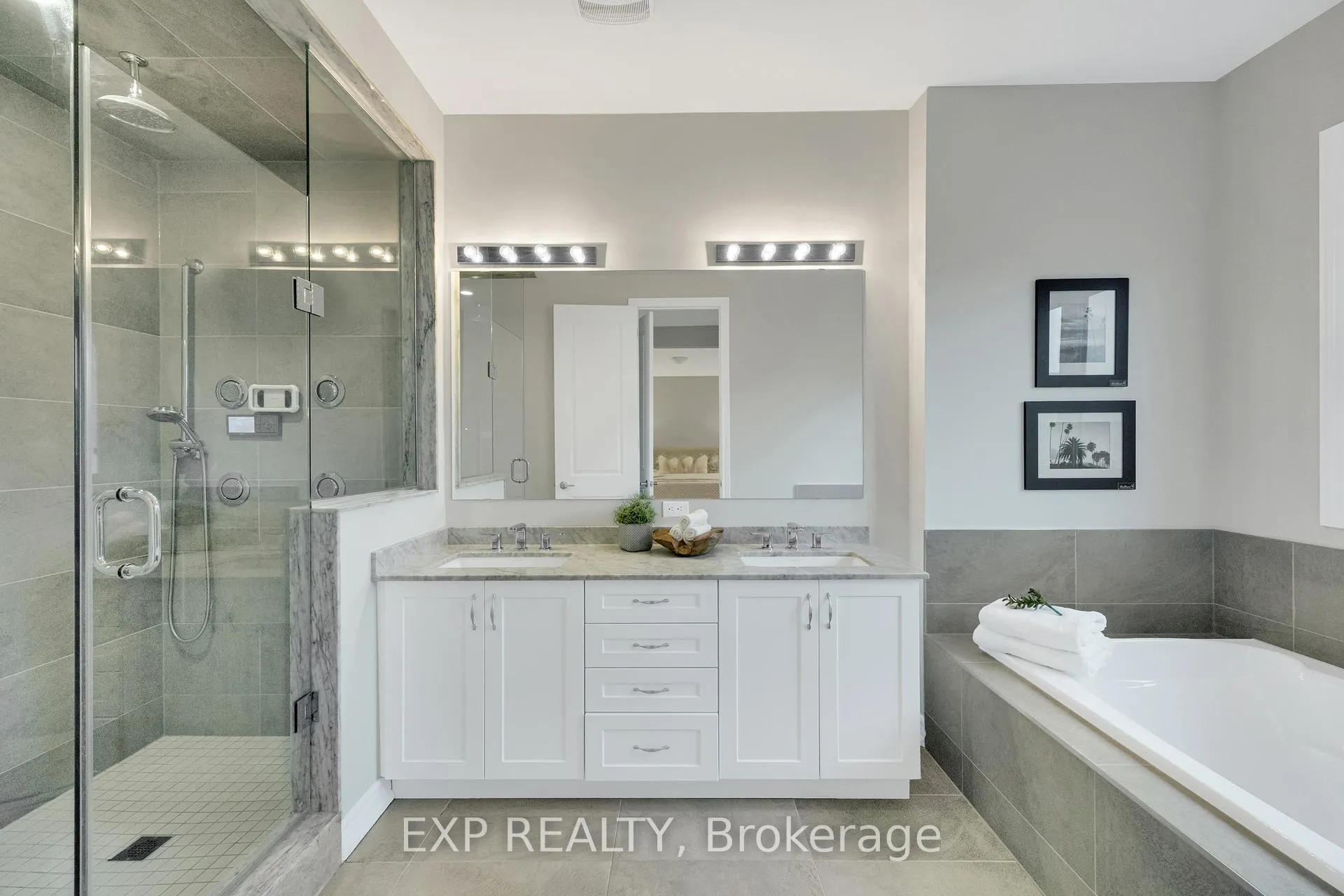 Photo 30 of 34 Carnegie Drive, Oakville, Glenorchy — HOMEH