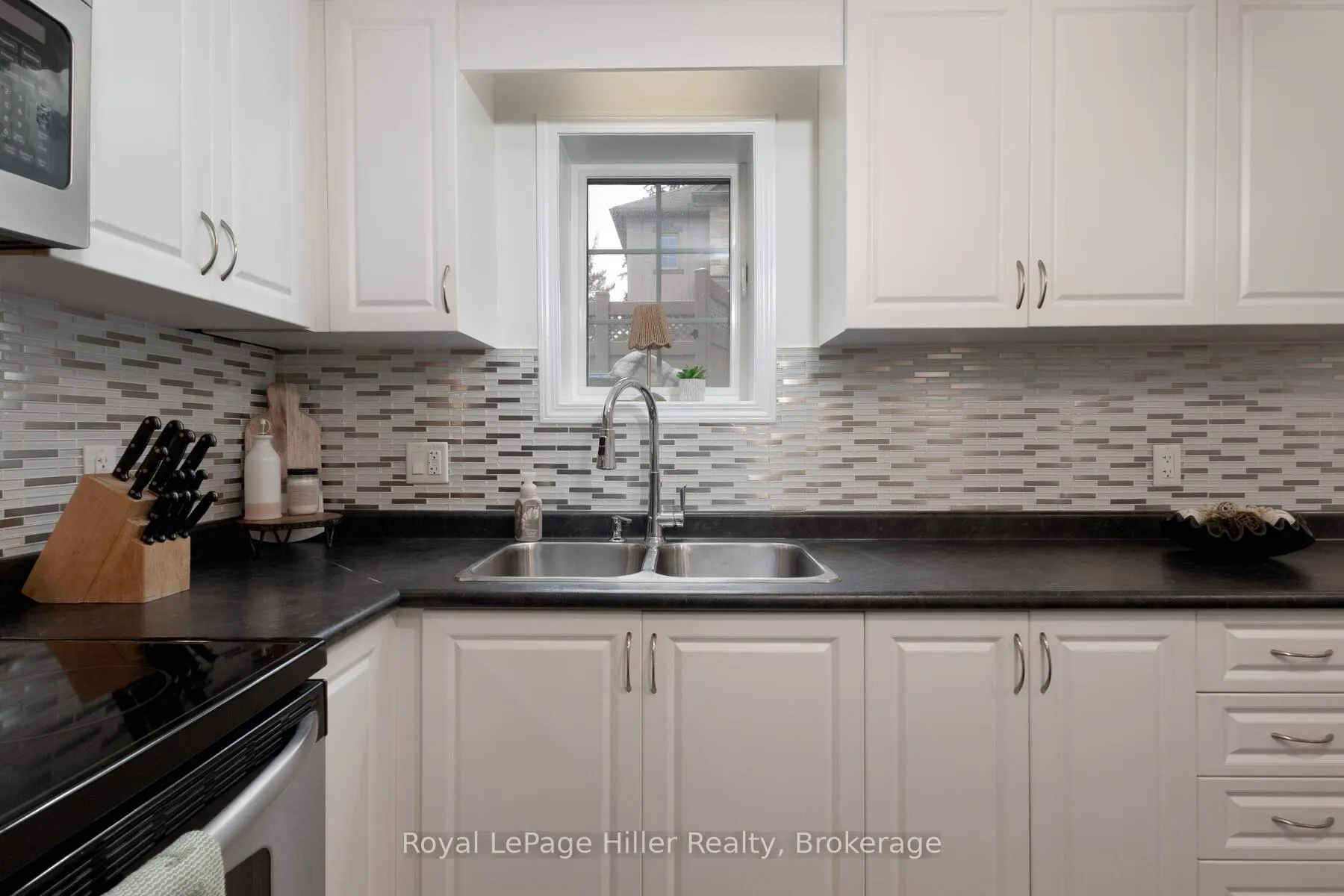 Photo 15 of Unit #3A, 931 Glasgow Street, Kitchener — HOMEH