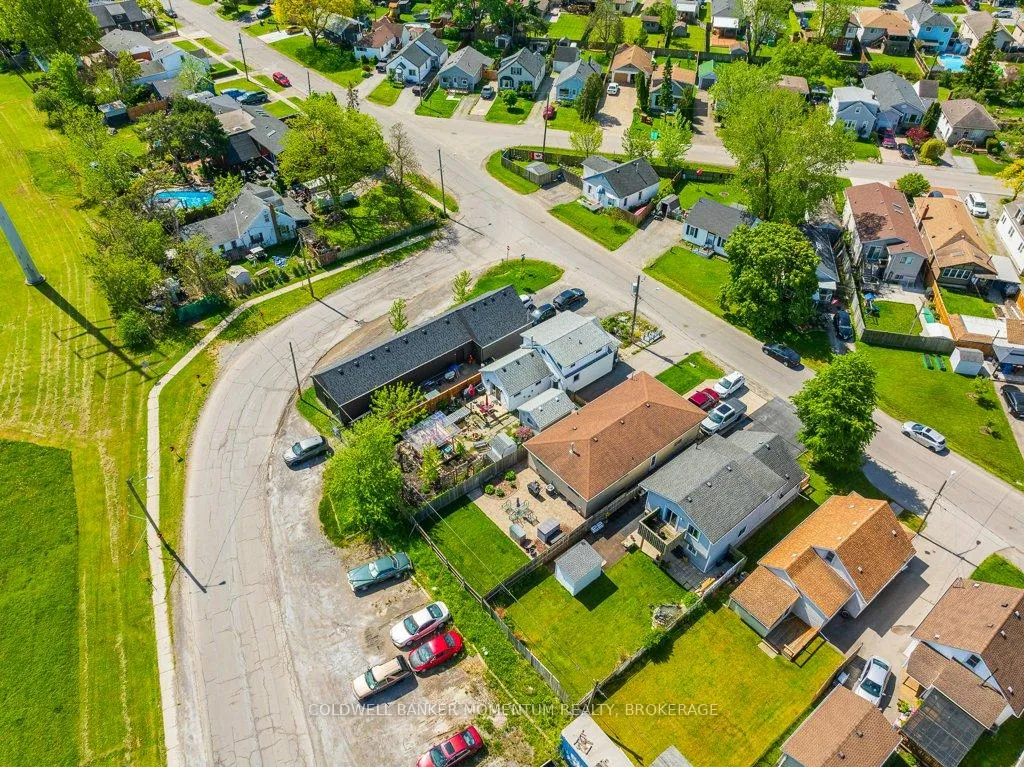 Photo 44 of 61 Rosedale Avenue, St. Catharines, Secord Woods — HOMEH