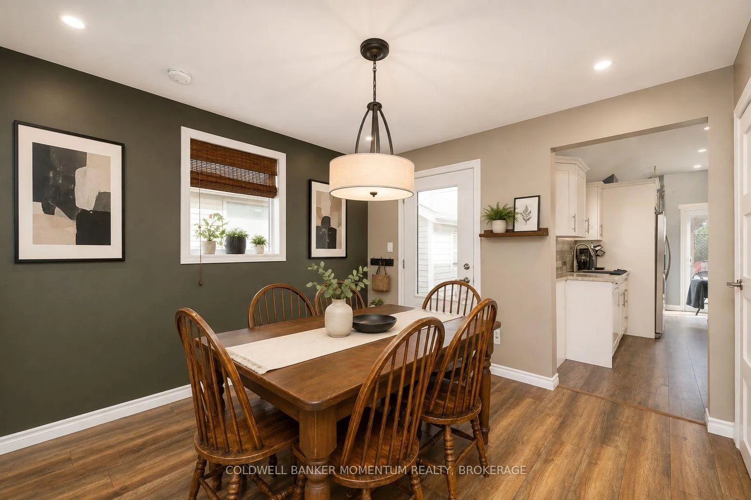 Photo 12 of 61 Rosedale Avenue, St. Catharines, Secord Woods — HOMEH