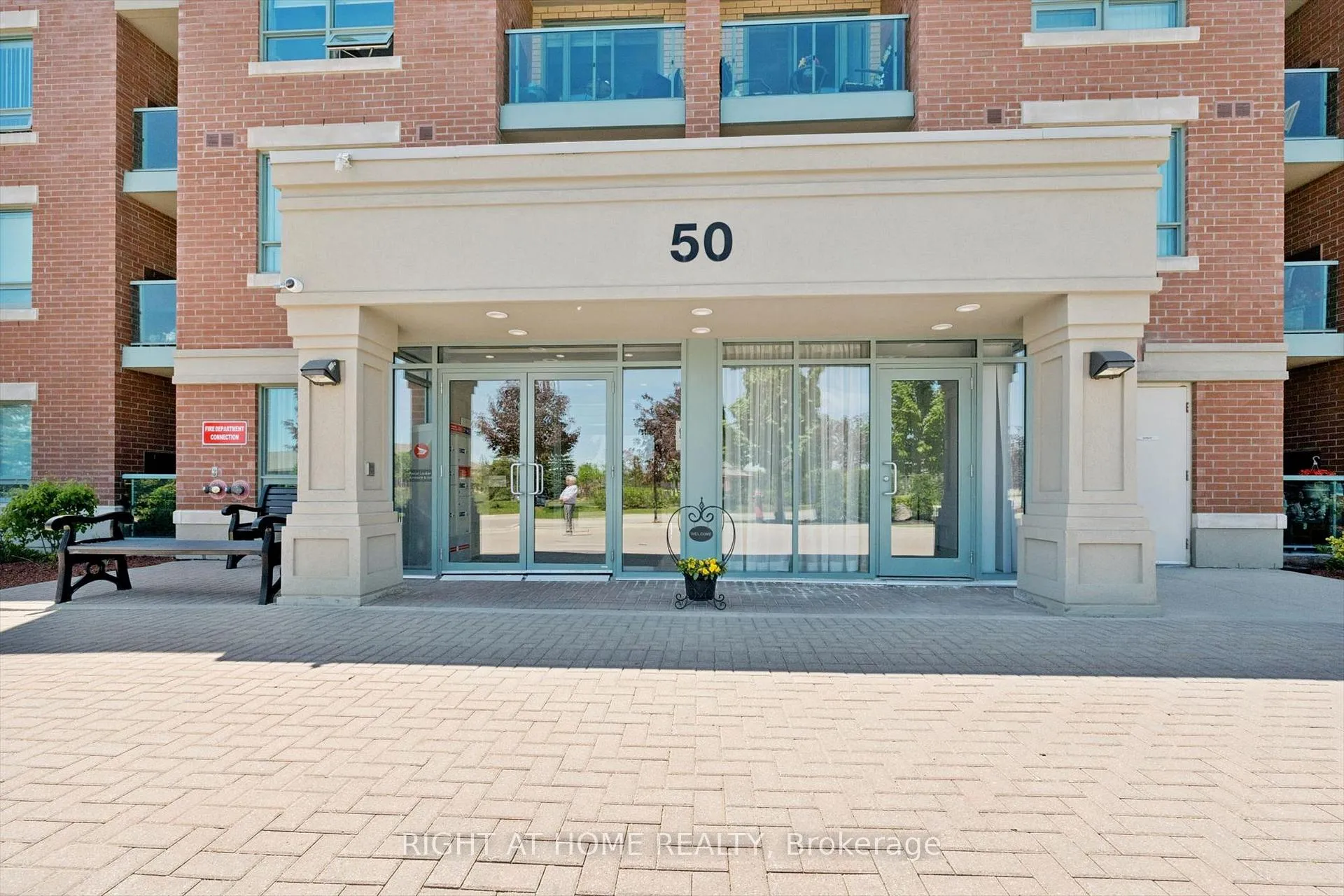 Front of Unit 113, 50 Via Rosedale Way