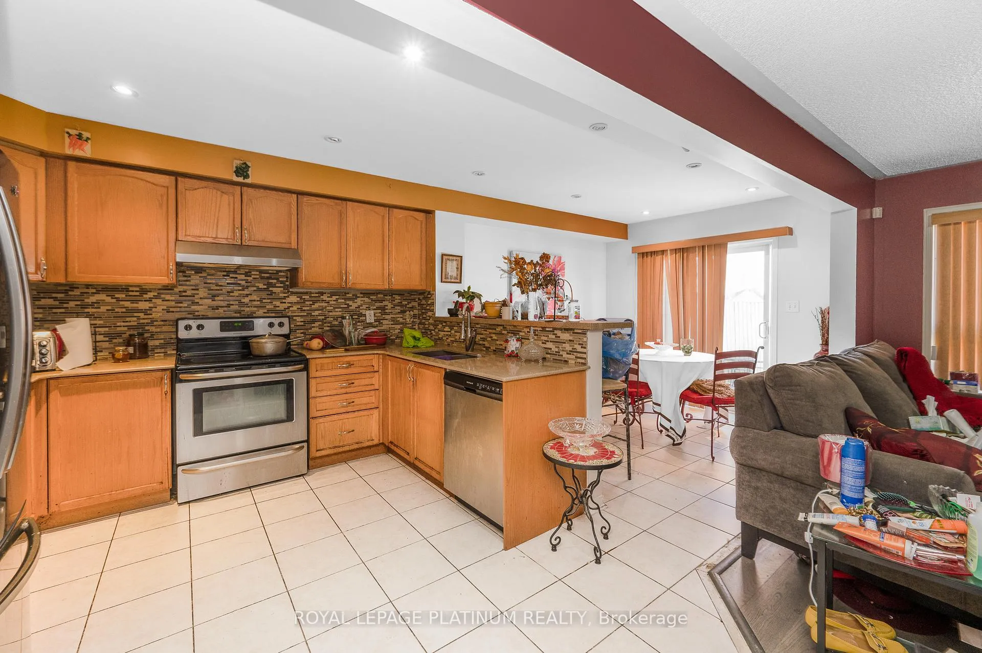 Photo 14 of 4 Silver Egret Road, Brampton, Fletcher's Meadow — HOMEH
