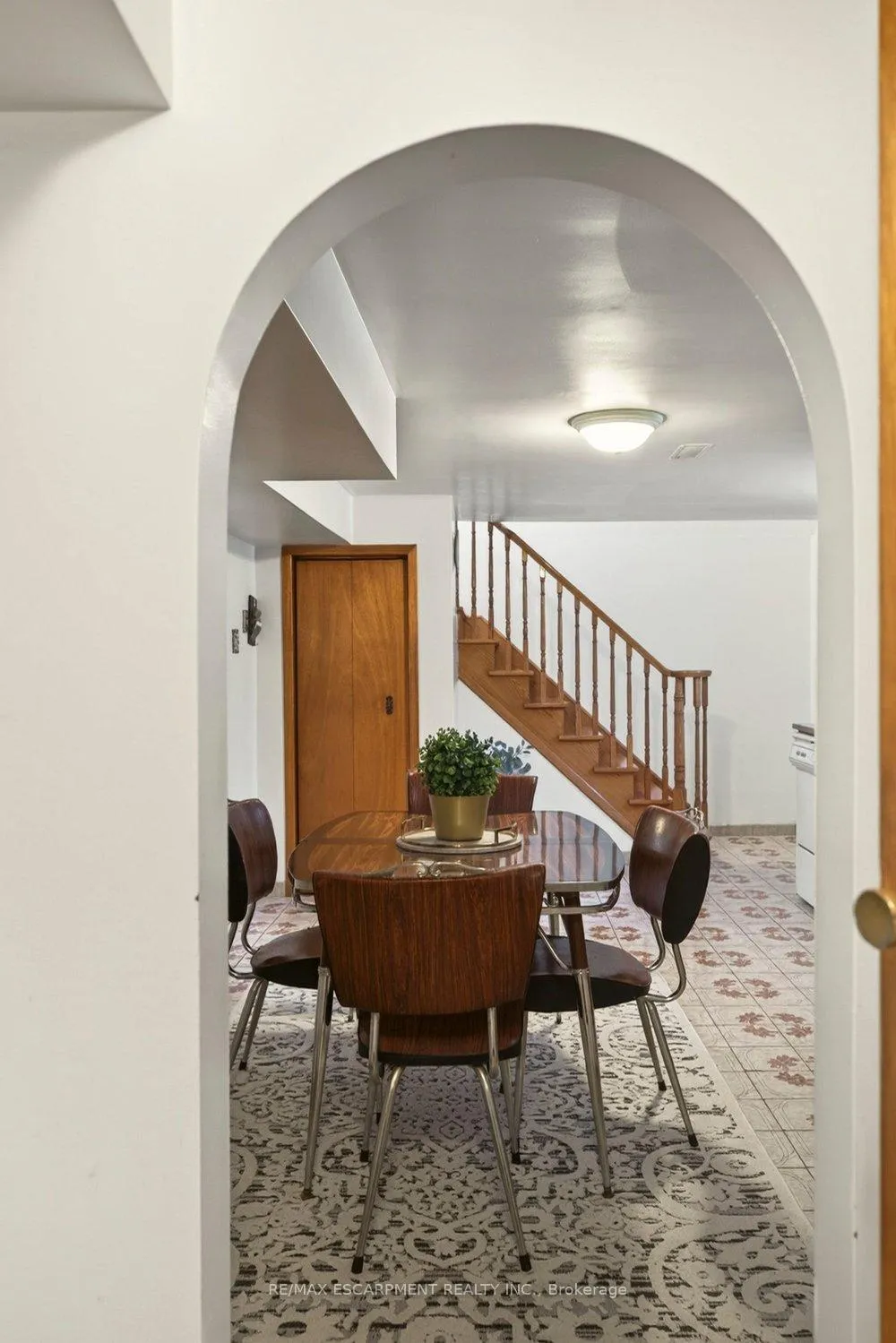 Photo 40 of 381 Red Oak Avenue, Hamilton, Stoney Creek — HOMEH