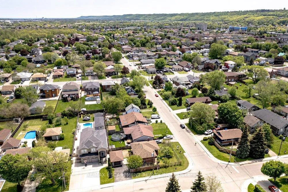 Photo 50 of 381 Red Oak Avenue, Hamilton, Stoney Creek — HOMEH