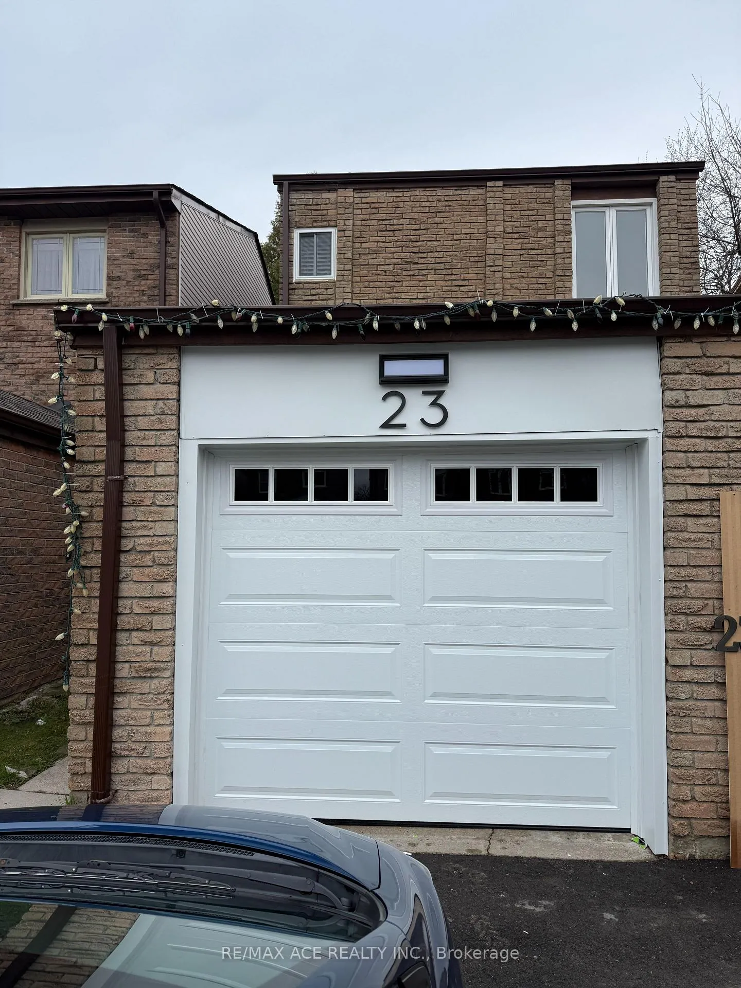 Photo 2 of Unit Bsmt, 23 Riviera Drive, Vaughan, Concord — HOMEH