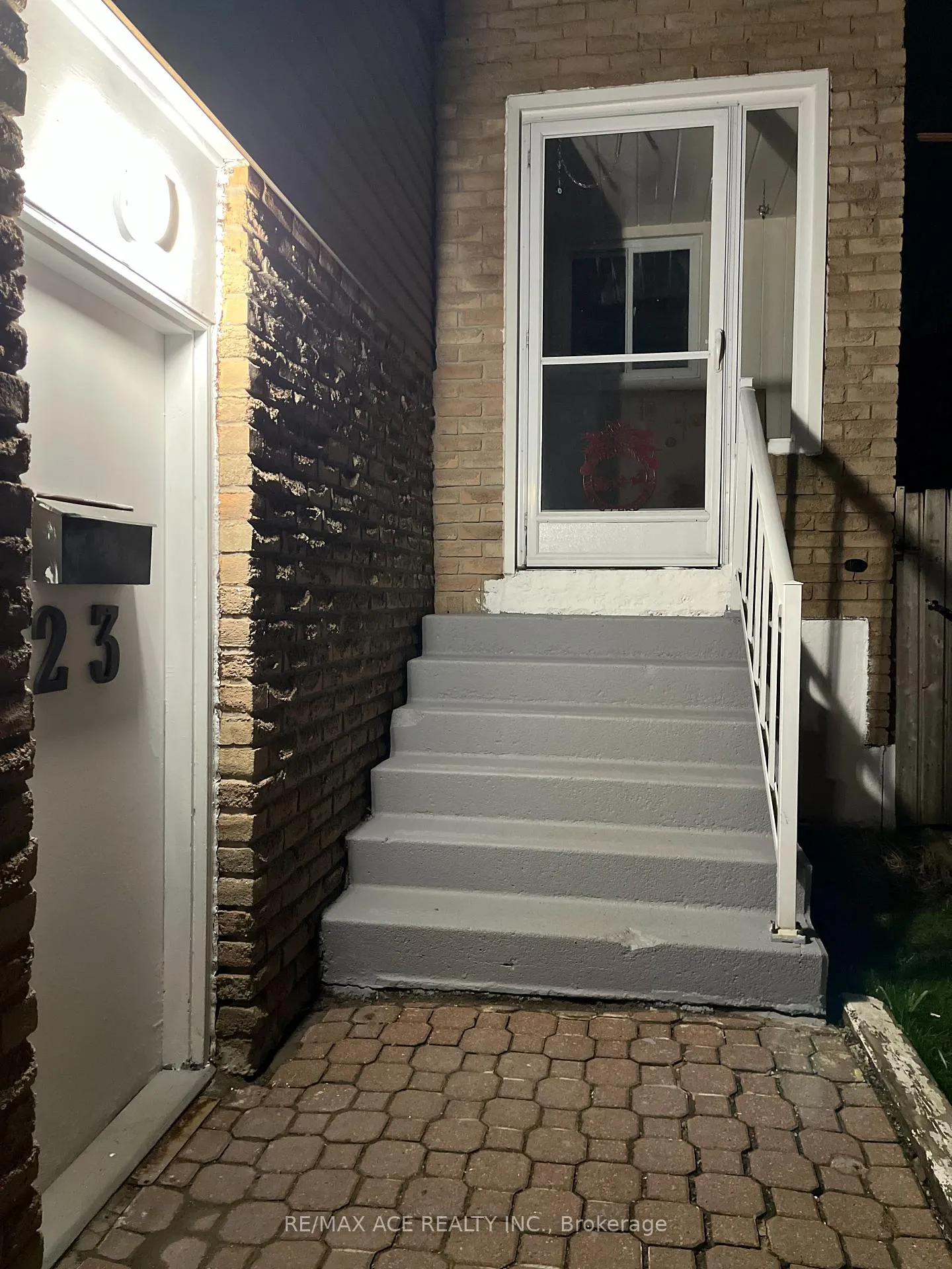 Photo 3 of Unit Bsmt, 23 Riviera Drive, Vaughan, Concord — HOMEH