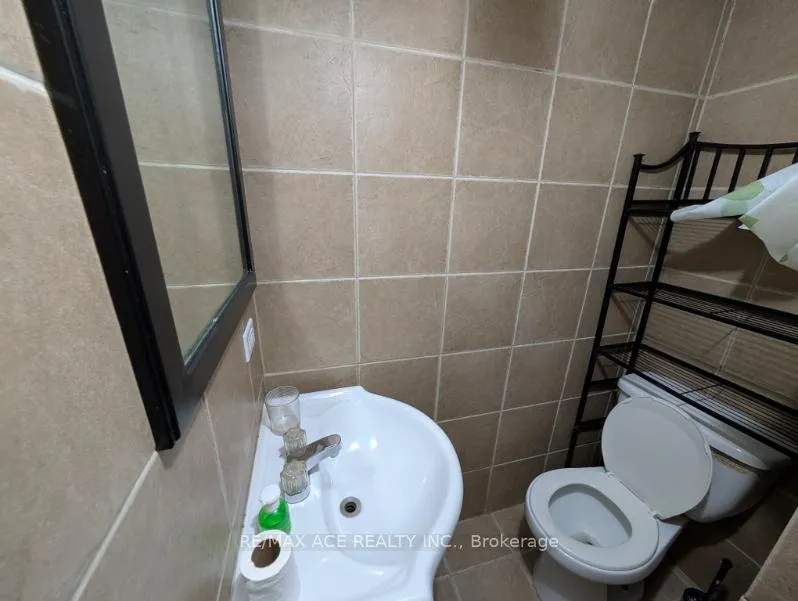 Photo 9 of Unit Bsmt, 23 Riviera Drive, Vaughan, Concord — HOMEH