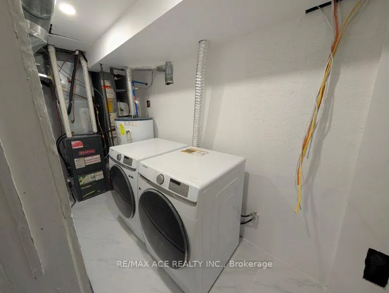 Photo 10 of Unit Bsmt, 23 Riviera Drive, Vaughan, Concord — HOMEH