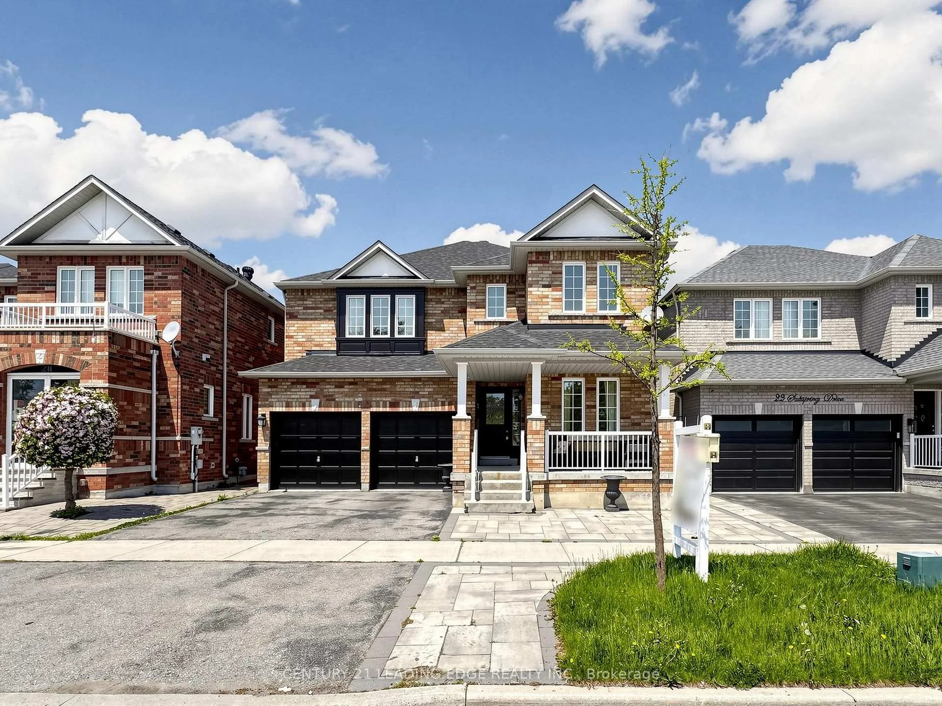Photo 1 of 24 Saltspring Drive, Markham, Greensborough — HOMEH