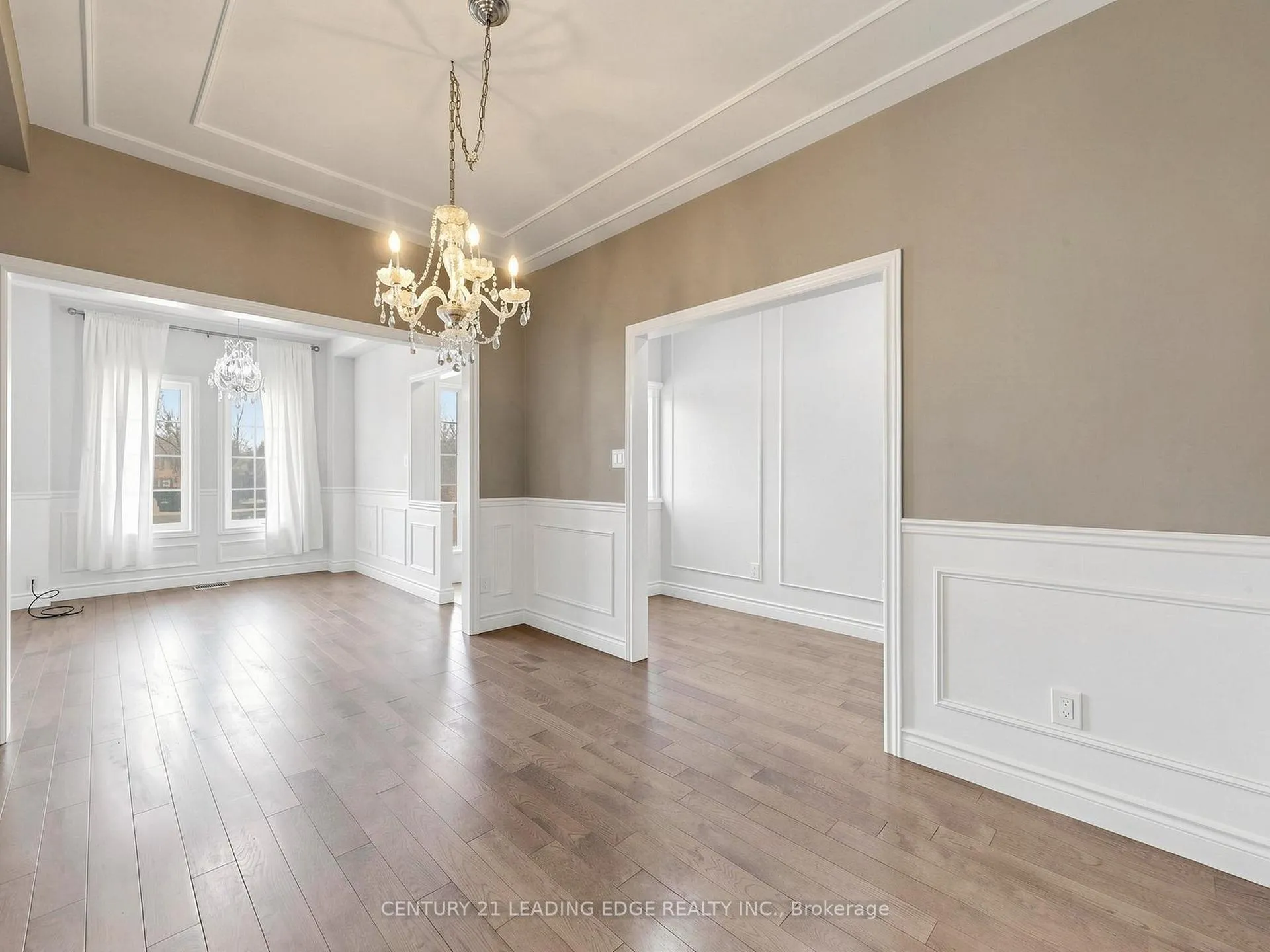Photo 7 of 24 Saltspring Drive, Markham, Greensborough — HOMEH