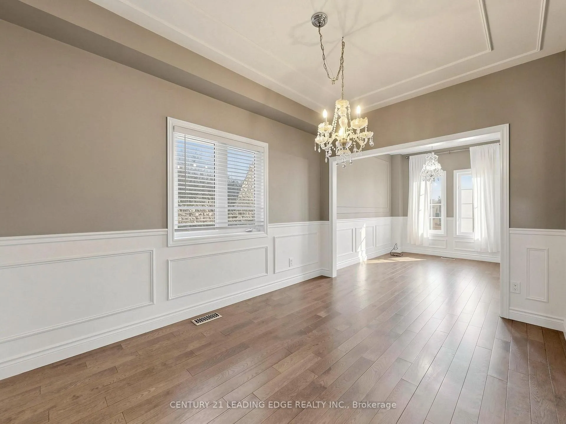 Photo 8 of 24 Saltspring Drive, Markham, Greensborough — HOMEH