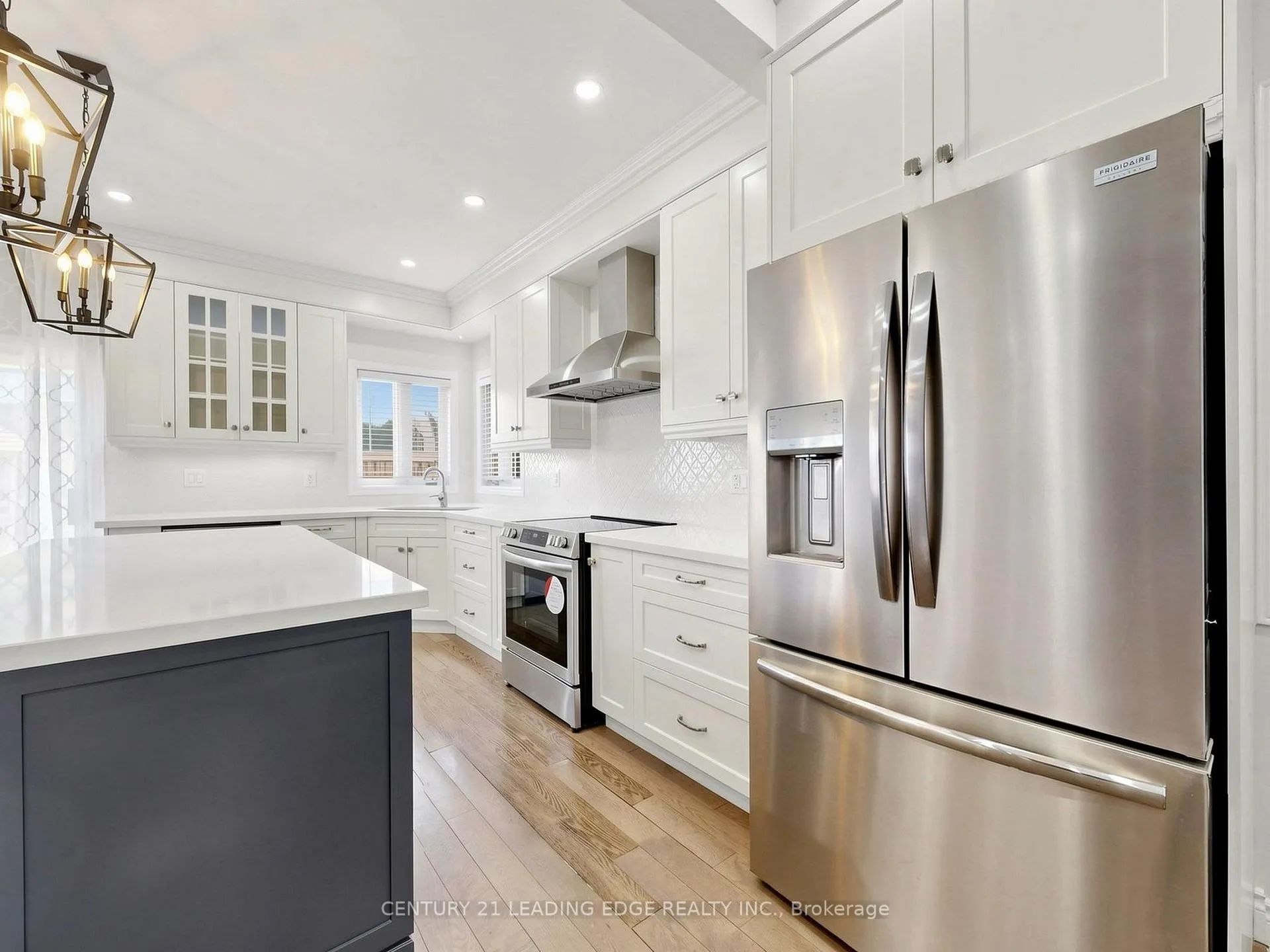 Photo 13 of 24 Saltspring Drive, Markham, Greensborough — HOMEH