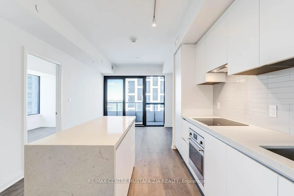 Photo 9 of Unit 3310, 4015 The Exchange, Mississauga, City Centre — HOMEH