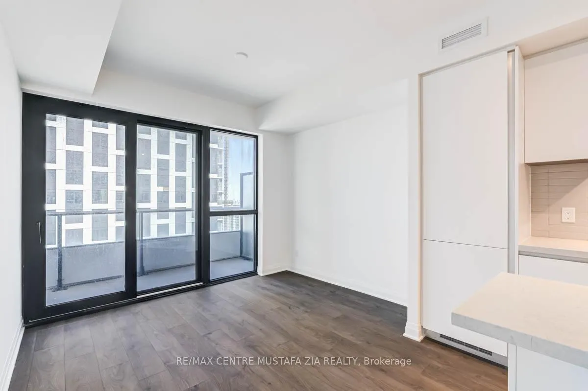 Photo 14 of Unit 3310, 4015 The Exchange, Mississauga, City Centre — HOMEH