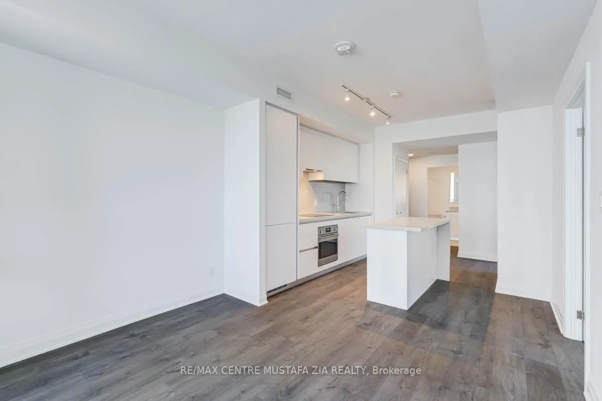 Photo 15 of Unit 3310, 4015 The Exchange, Mississauga, City Centre — HOMEH