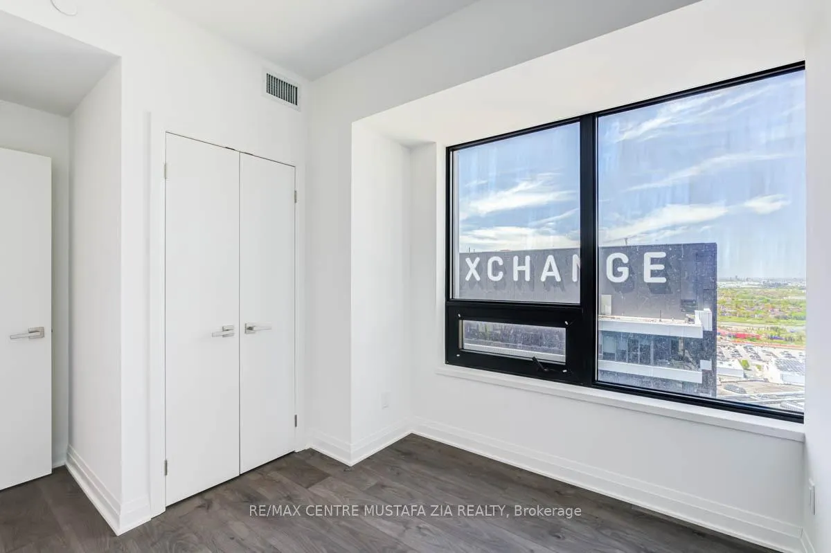 Photo 17 of Unit 3310, 4015 The Exchange, Mississauga, City Centre — HOMEH