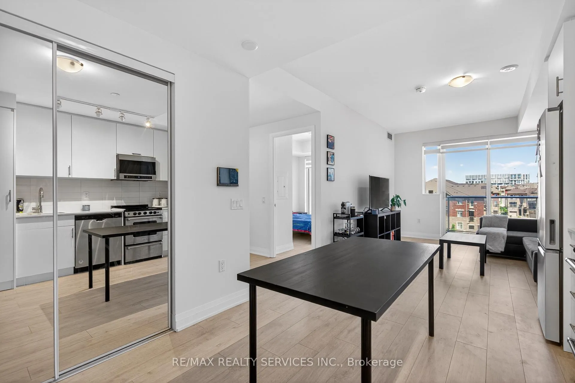 Photo 23 of Unit 426, 412 Silver Maple Road, Oakville, Joshua Meadows — HOMEH