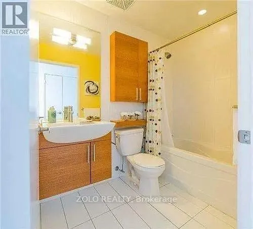Photo 10 of Unit 4107, 25 Capreol Court, Toronto, Waterfront Communities — HOMEH