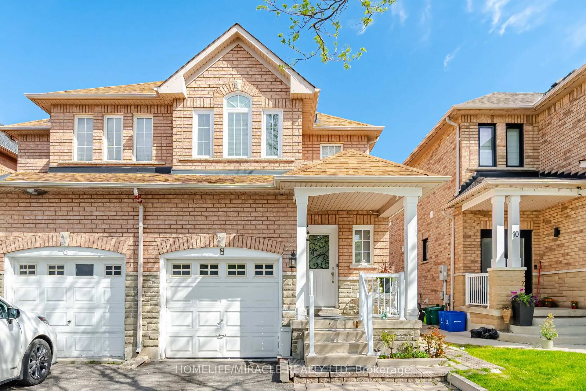 Photo 1 of 8 Nasir Crescent, Vaughan, Vellore Village — HOMEH