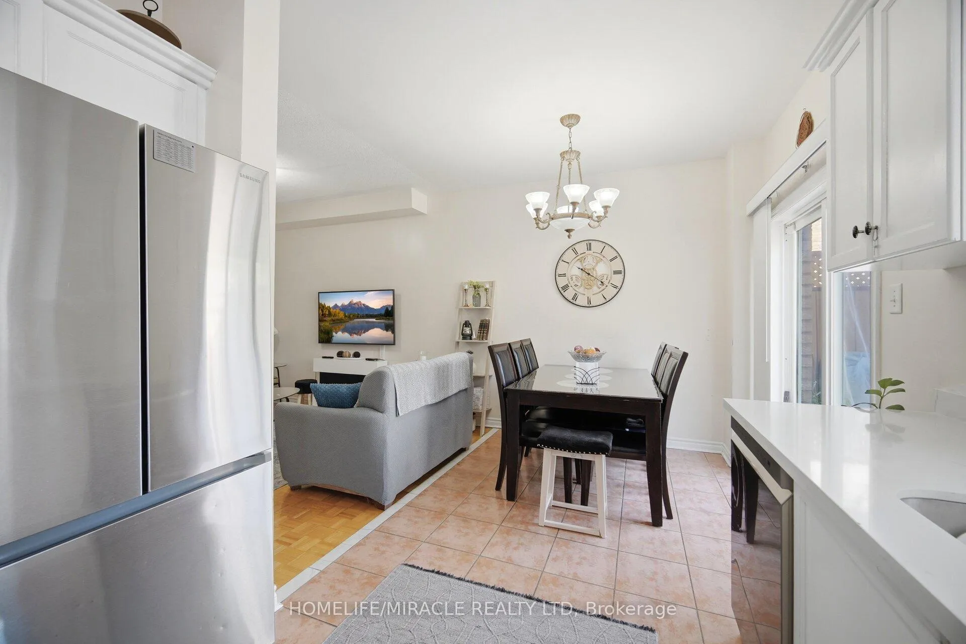Photo 18 of 8 Nasir Crescent, Vaughan, Vellore Village — HOMEH