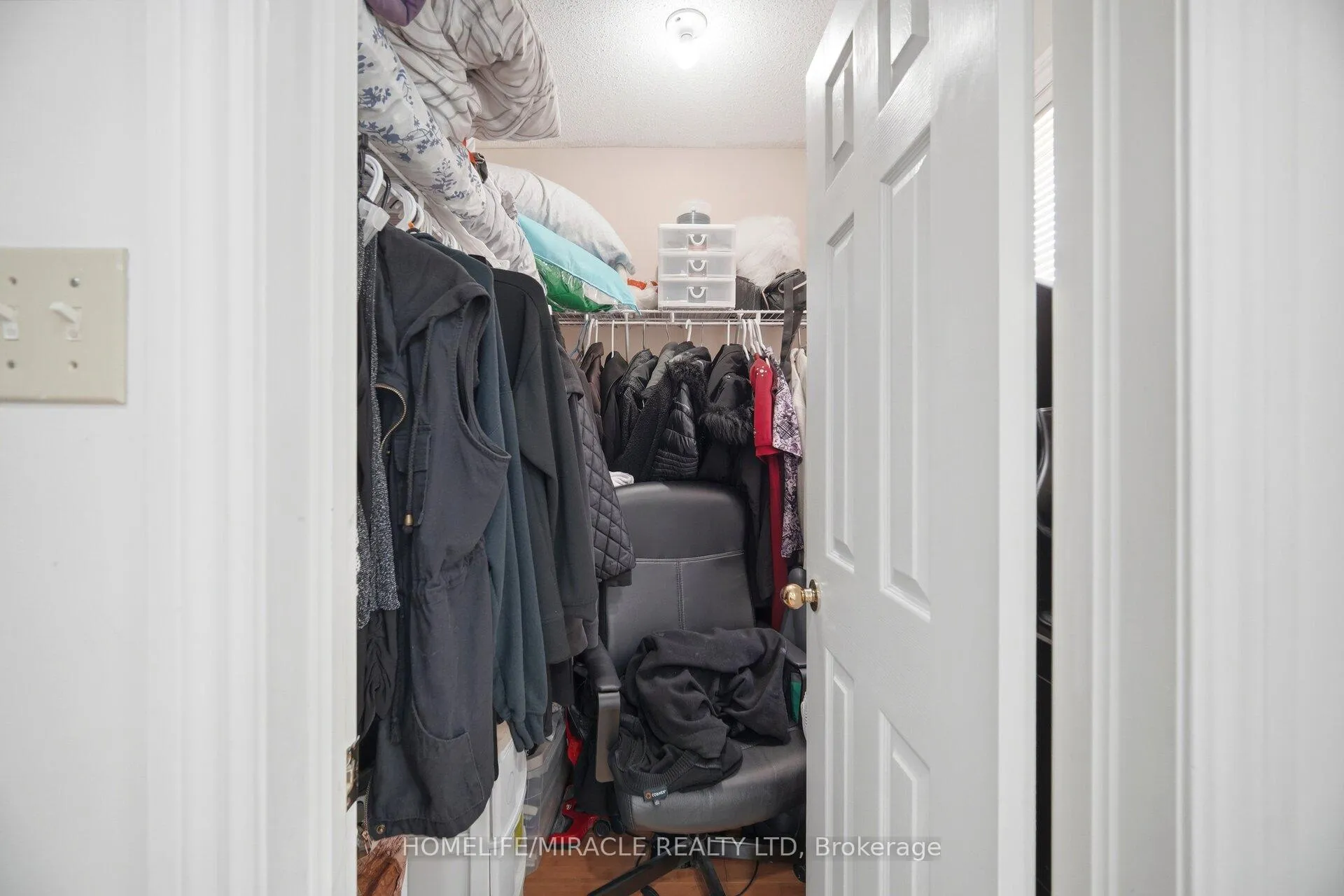 Photo 25 of 8 Nasir Crescent, Vaughan, Vellore Village — HOMEH