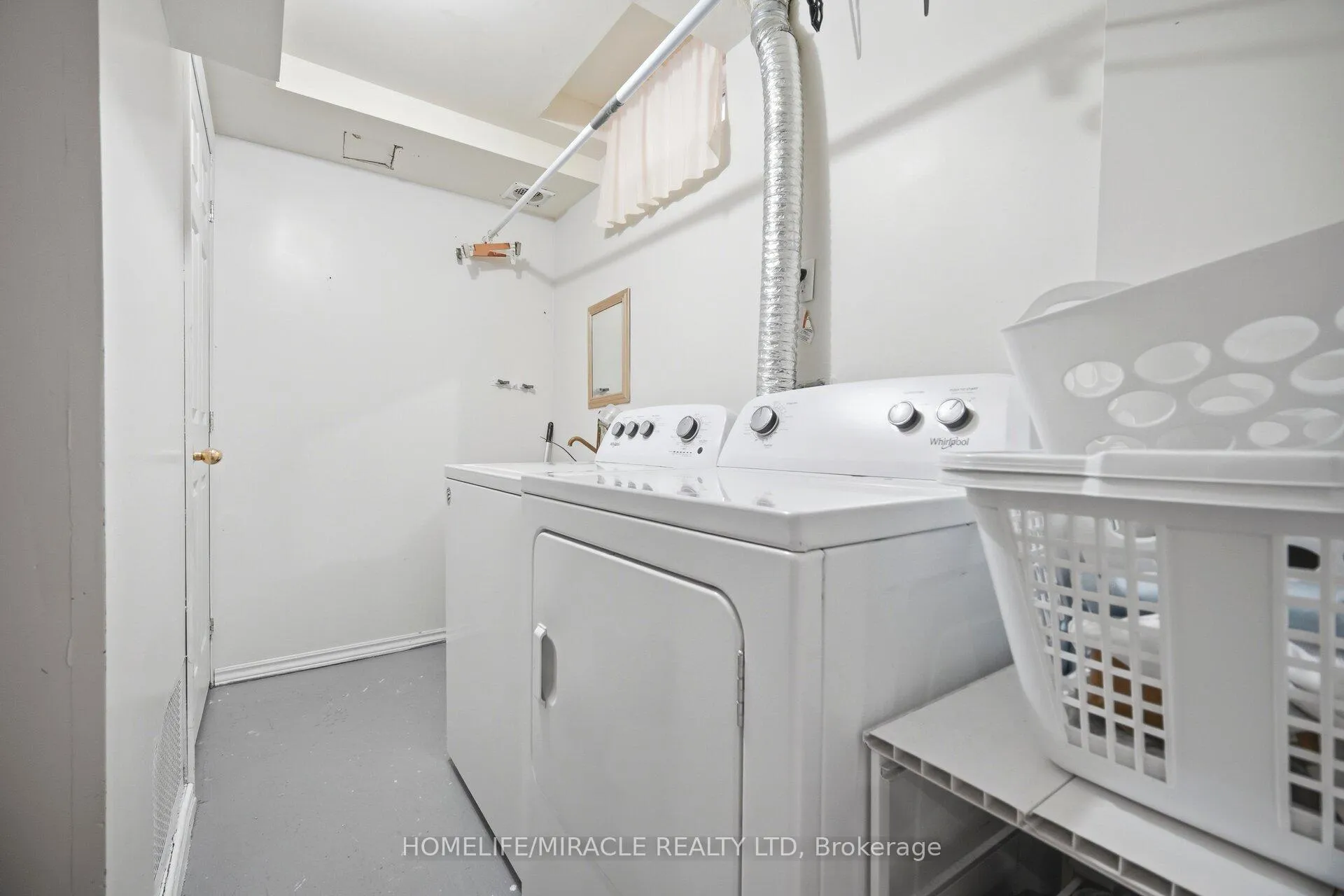 Photo 37 of 8 Nasir Crescent, Vaughan, Vellore Village — HOMEH