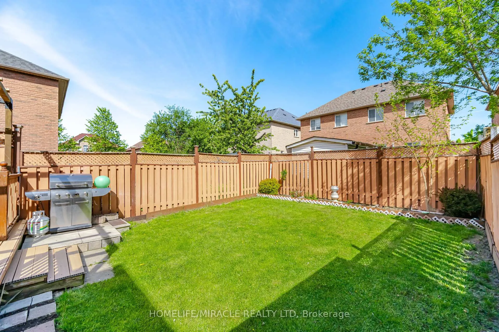 Photo 40 of 8 Nasir Crescent, Vaughan, Vellore Village — HOMEH
