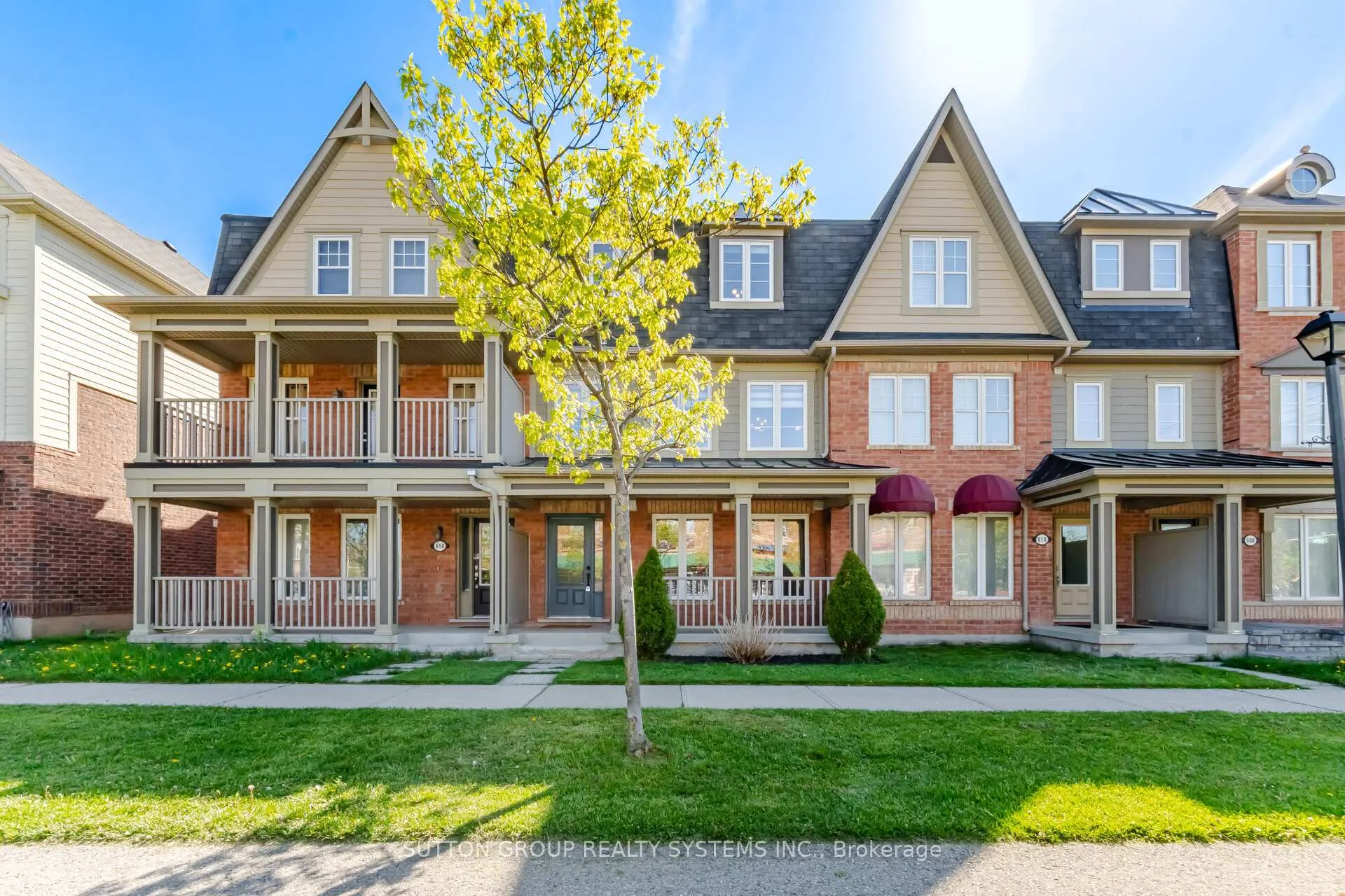 Front of 612 Holly Avenue
