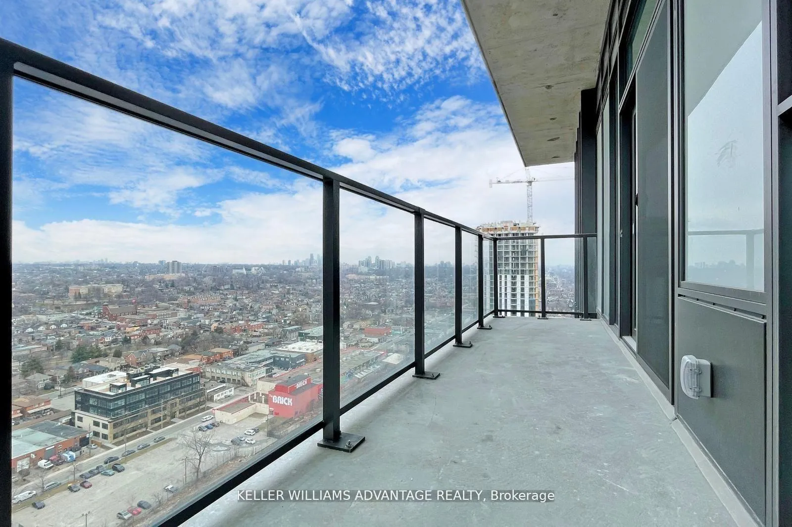 Photo 20 of Unit 2407, 10 Graphophone Grove, Toronto, Dovercourt-Wallace Emerson-Junction — HOMEH