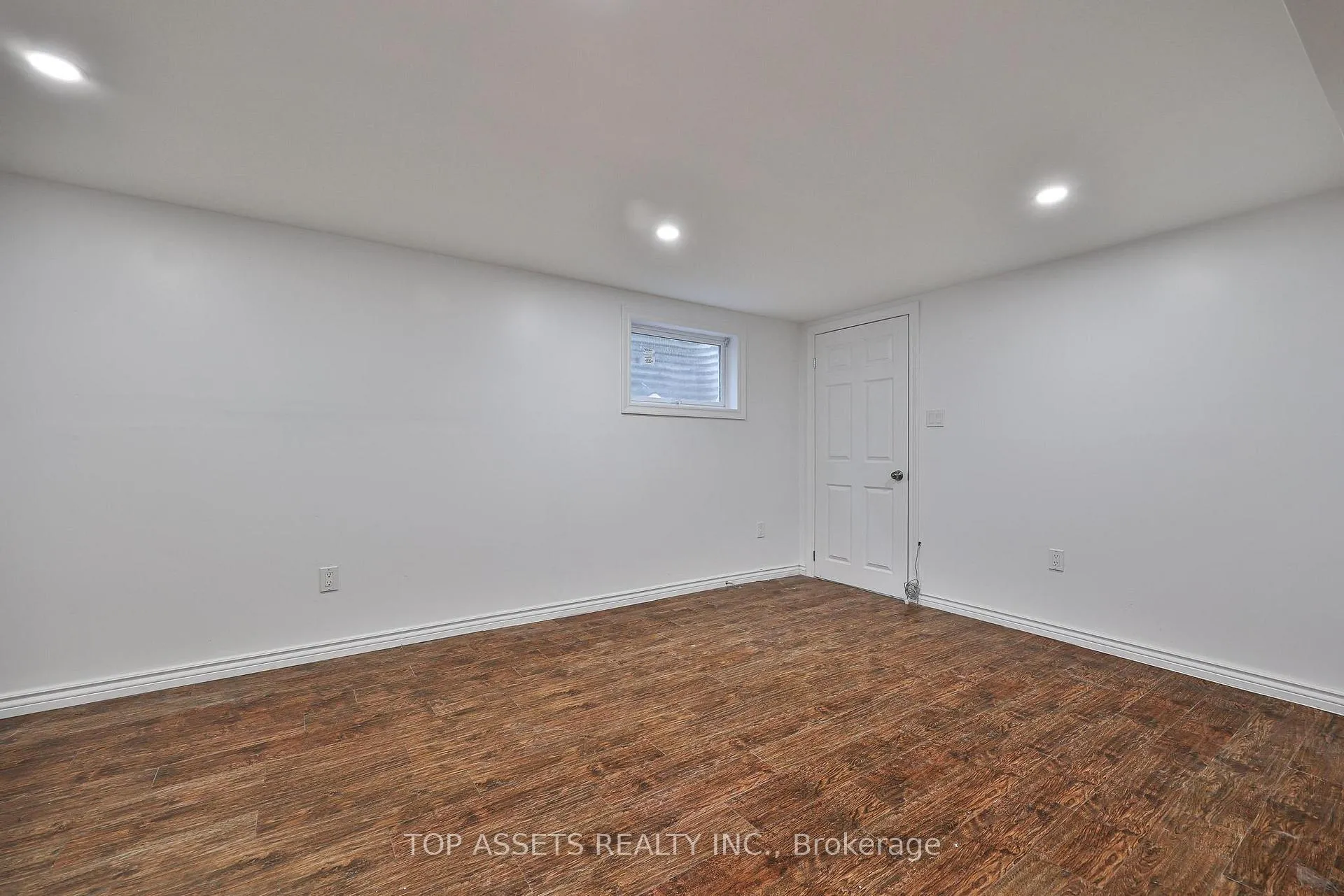 Photo 11 of Unit Basement, 178 Royal Orchard (Basement) Boulevard, Markham, Royal Orchard — HOMEH