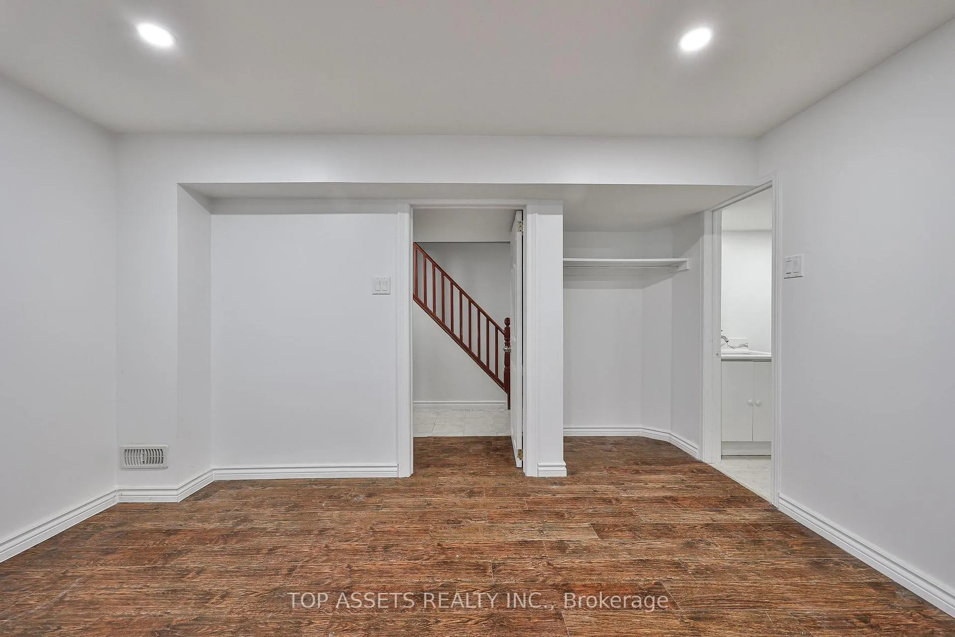 Photo 13 of Unit Basement, 178 Royal Orchard (Basement) Boulevard, Markham, Royal Orchard — HOMEH