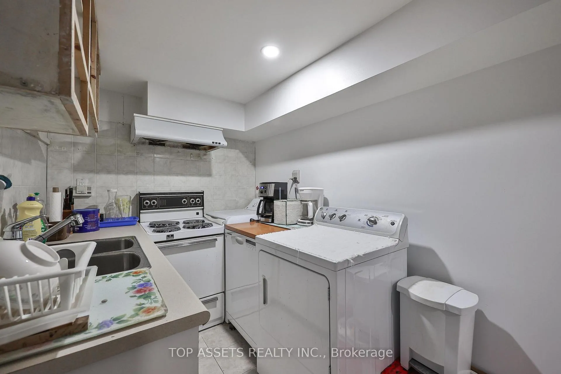 Photo 15 of Unit Basement, 178 Royal Orchard (Basement) Boulevard, Markham, Royal Orchard — HOMEH