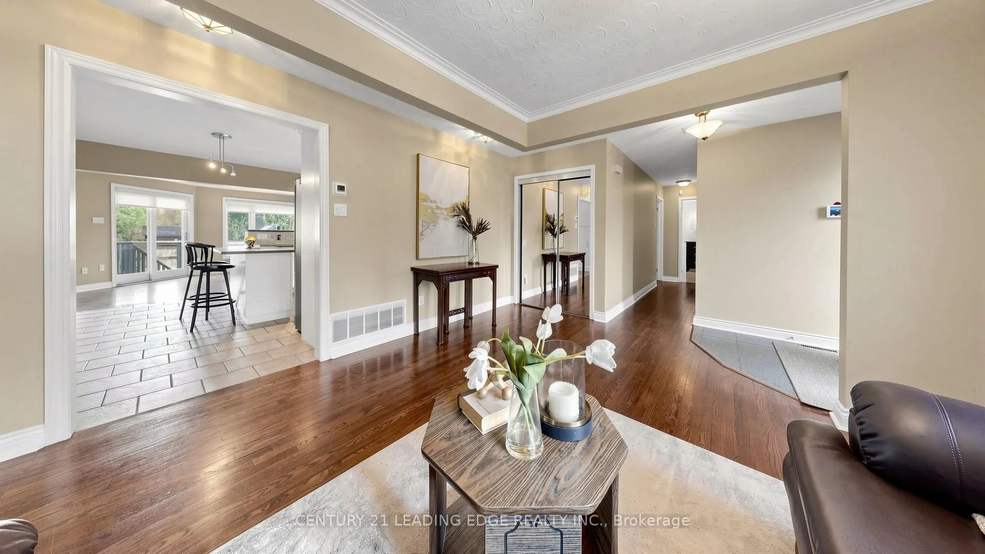 Photo 5 of 103 Robinson Street, Markham, Bullock — HOMEH