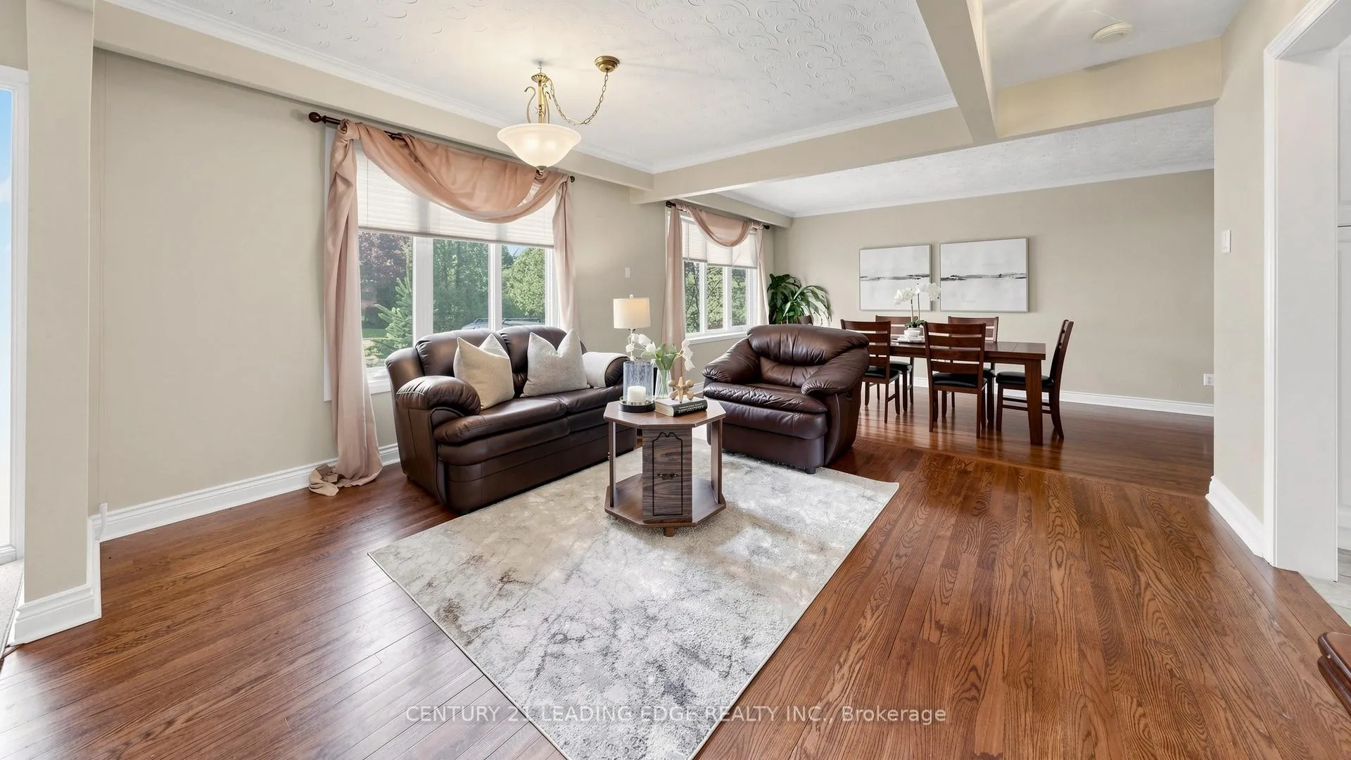 Photo 7 of 103 Robinson Street, Markham, Bullock — HOMEH