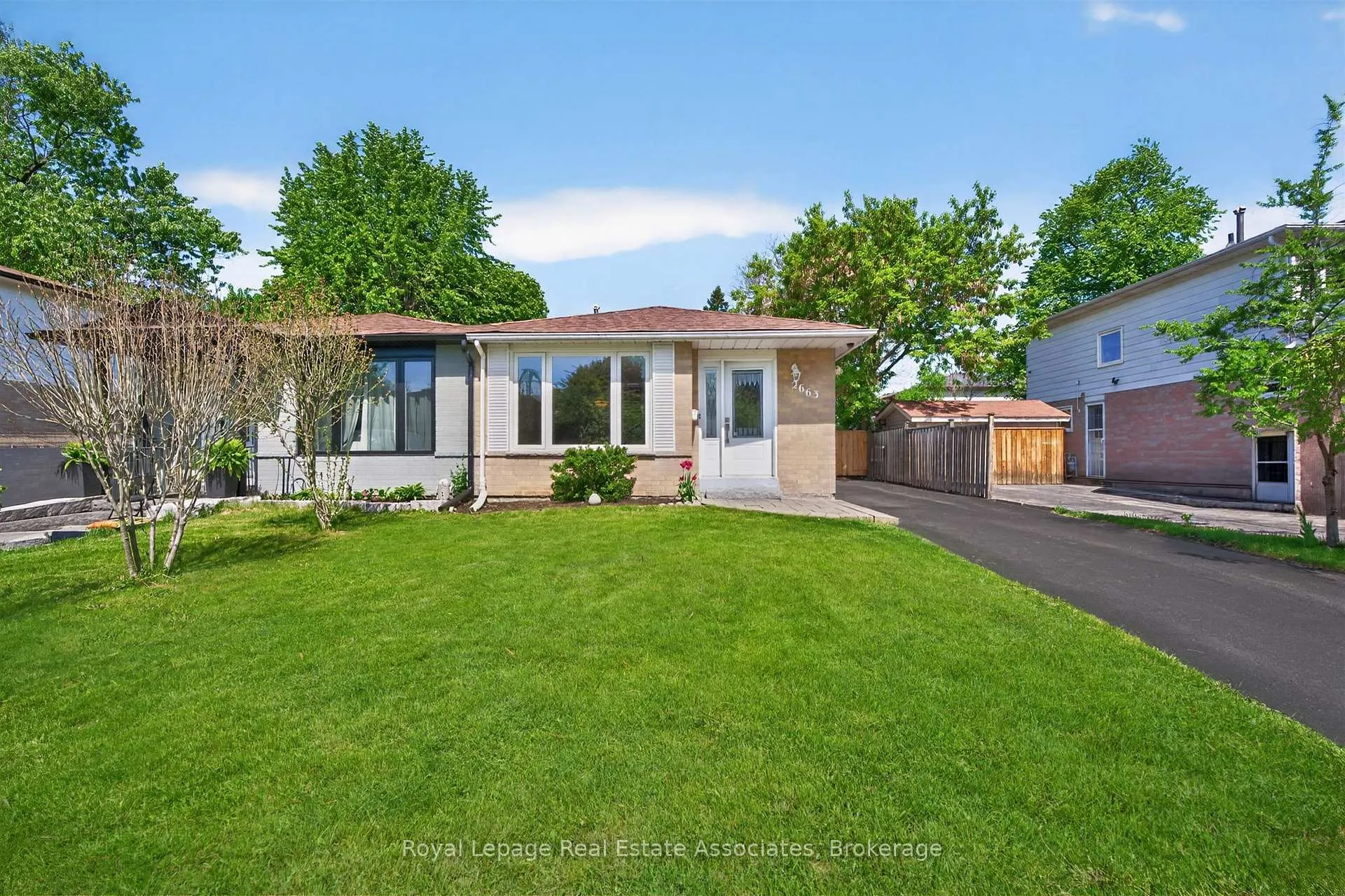 Photo 1 of 2663 Widemarr Road, Mississauga, Clarkson — HOMEH