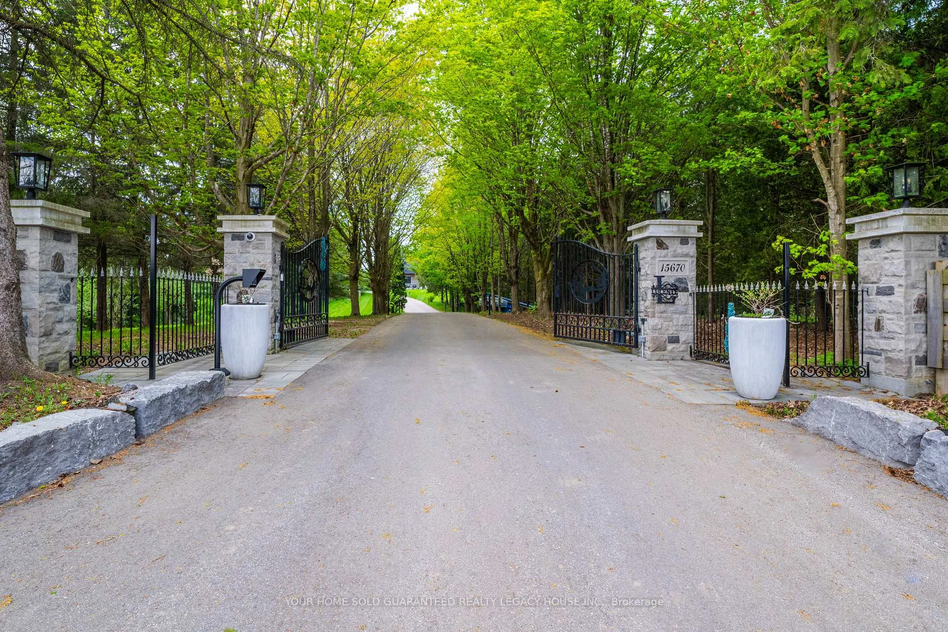 Photo 5 of 15670 10th Concession Road, King, Rural King — HOMEH