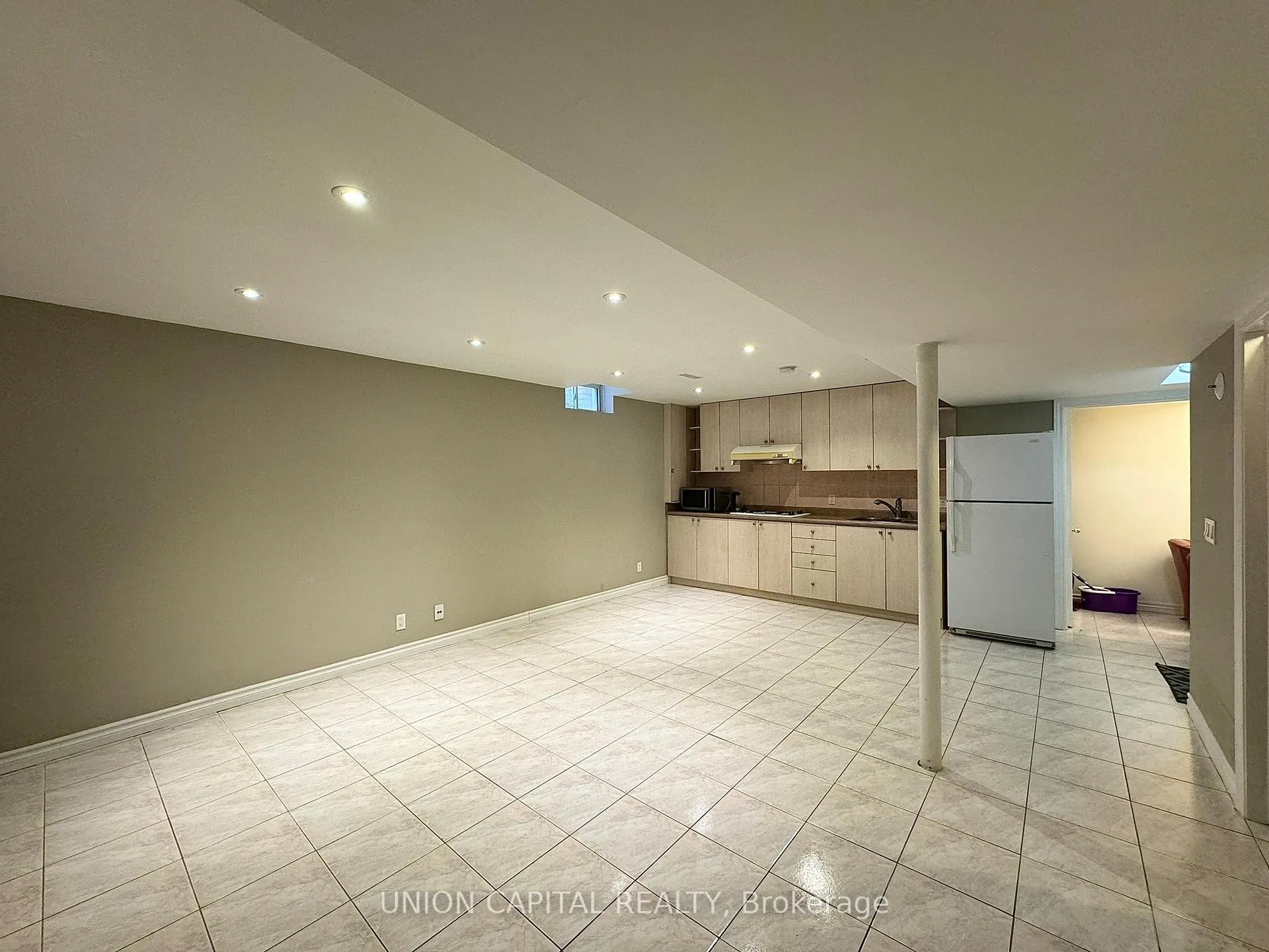 Photo 7 of Unit Basement, 73 Manston Crescent, Markham, Milliken Mills East — HOMEH