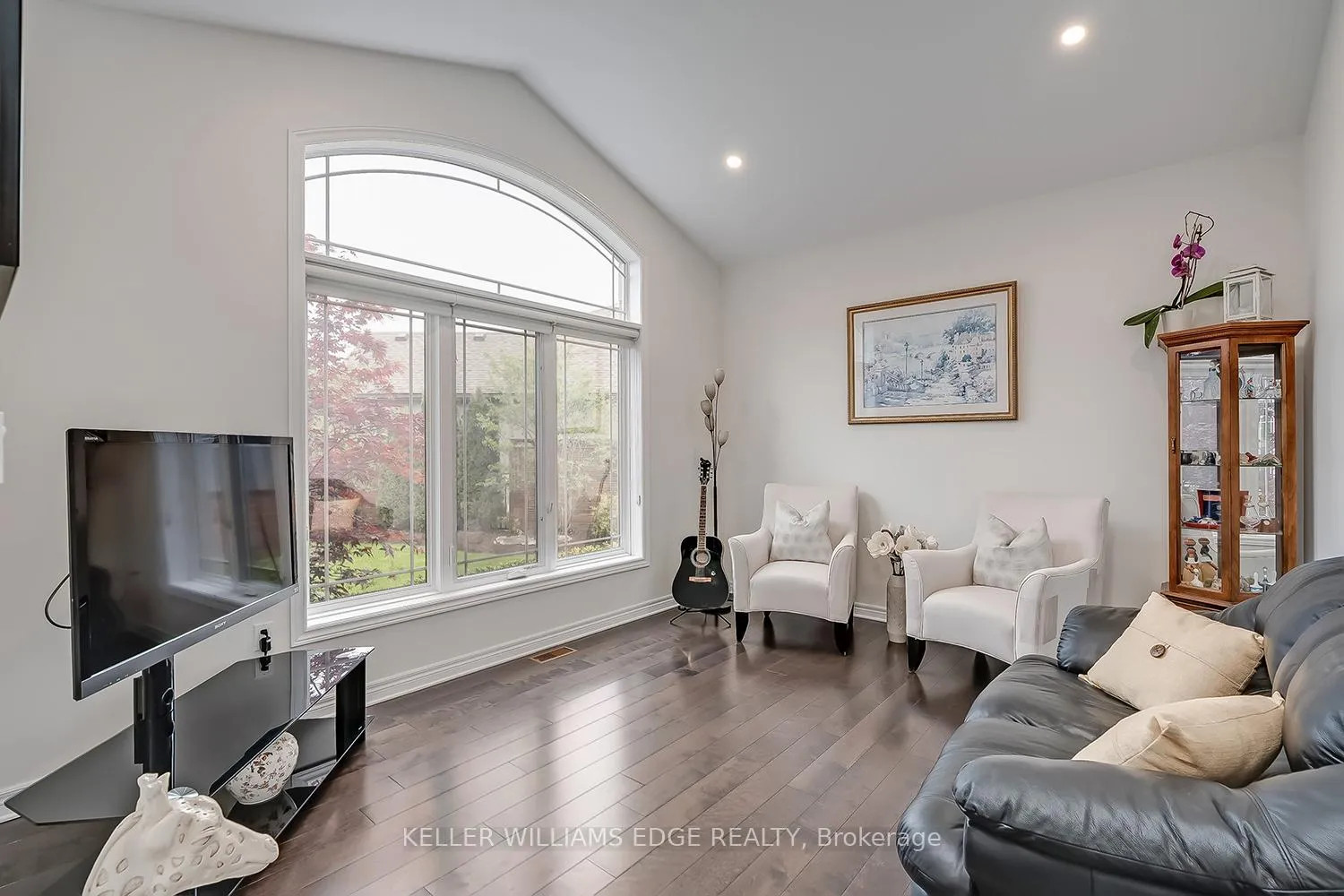 Photo 17 of 49 Postma Drive, Haldimand, Dunnville — HOMEH